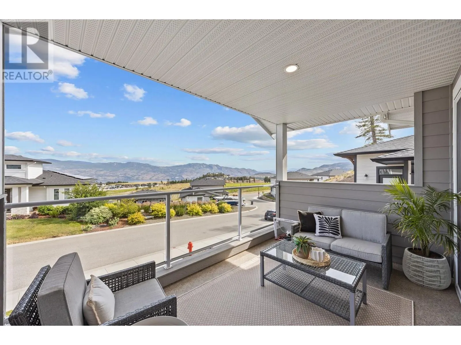 2602 Crown Crest Drive