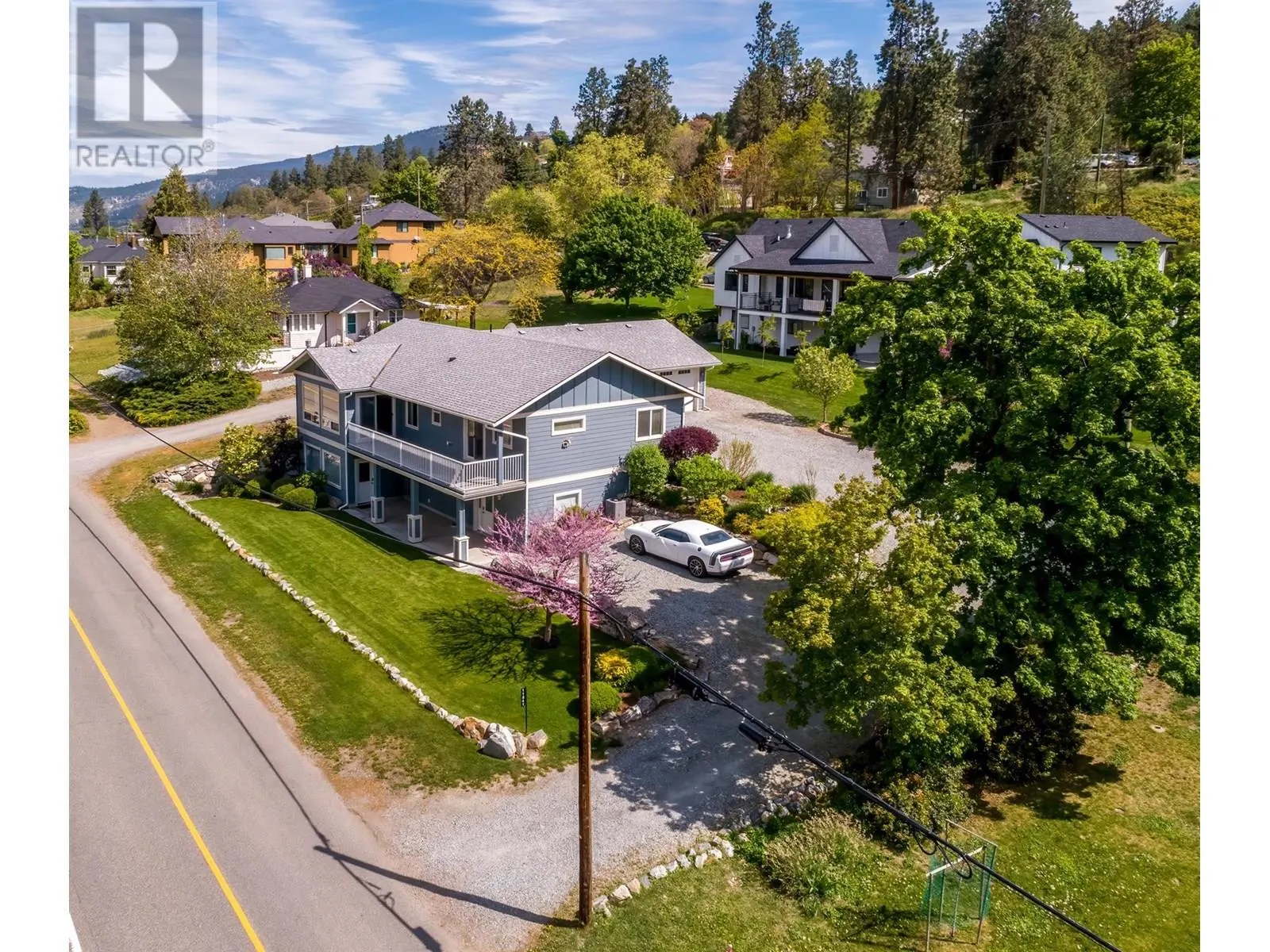 11041 Okanagan Centre Road W