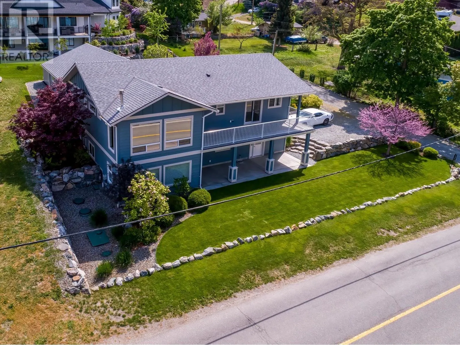 11041 Okanagan Centre Road W