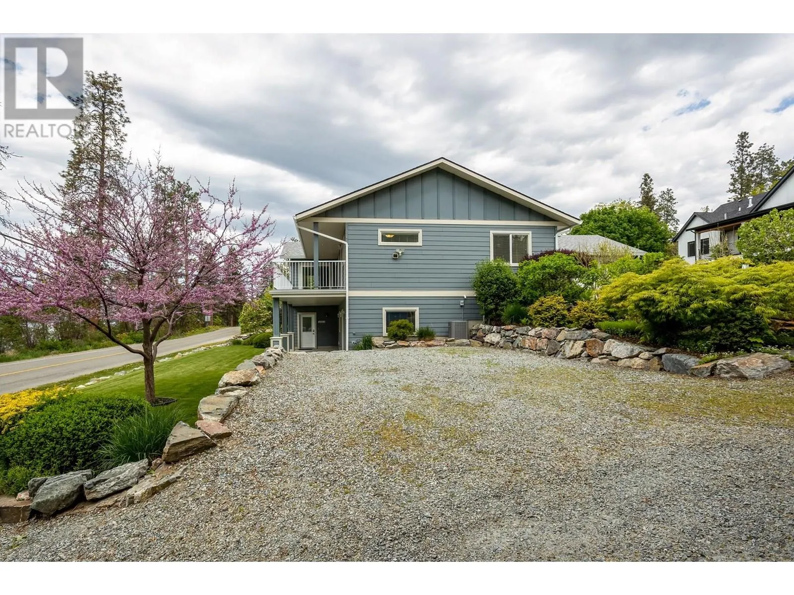 11041 Okanagan Centre Road W
