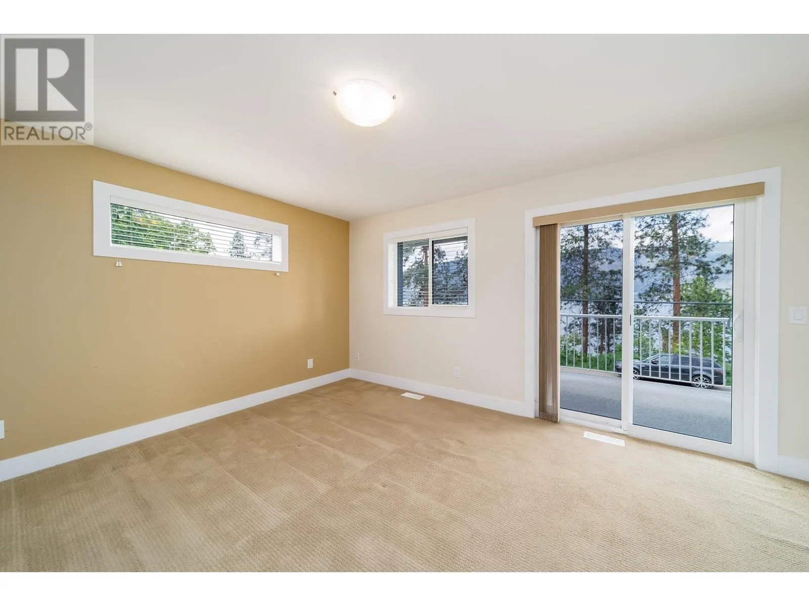 11041 Okanagan Centre Road W