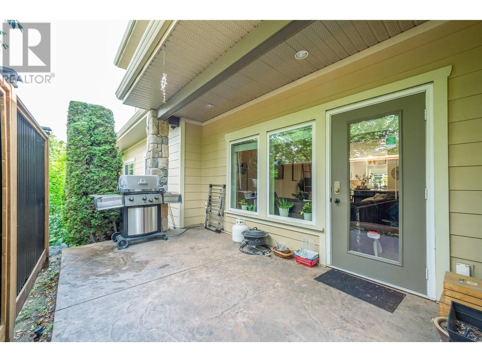 690 Lequime Road Unit# 106