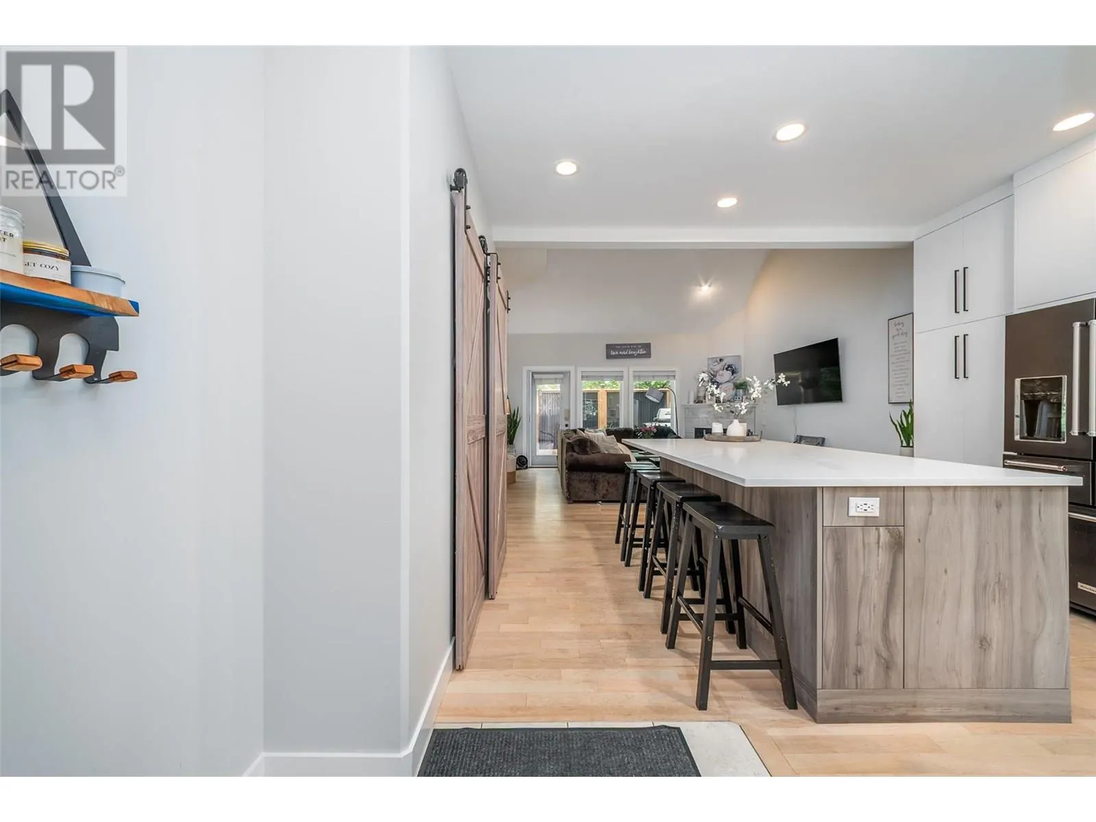 690 Lequime Road Unit# 106