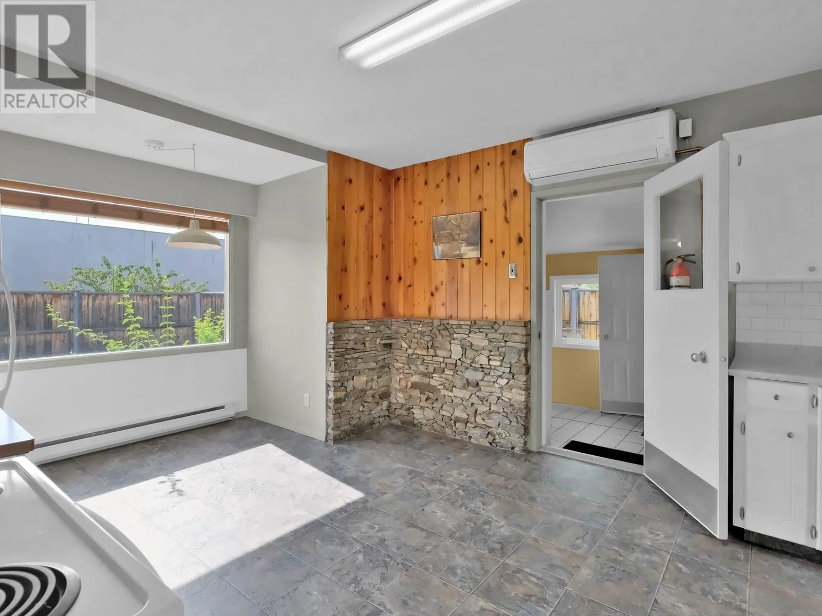 9111 Jubilee Road