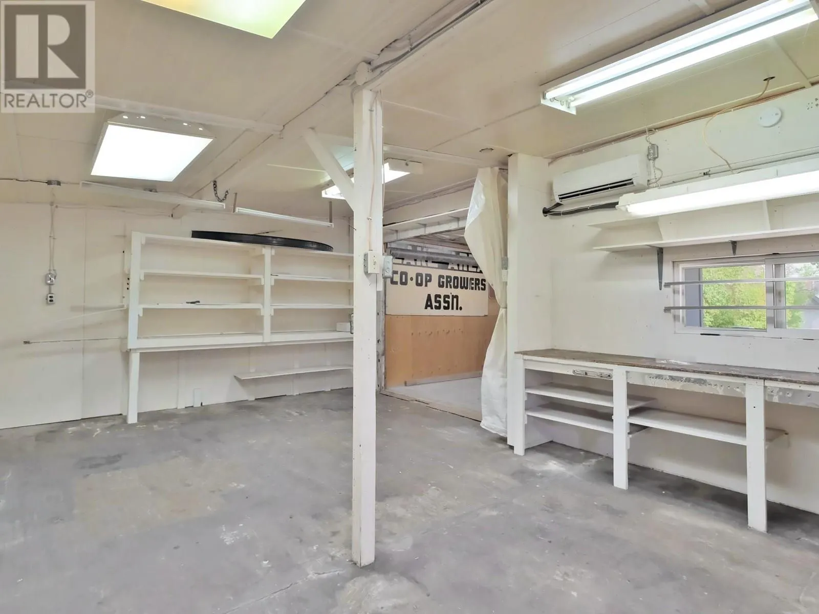 9111 Jubilee Road