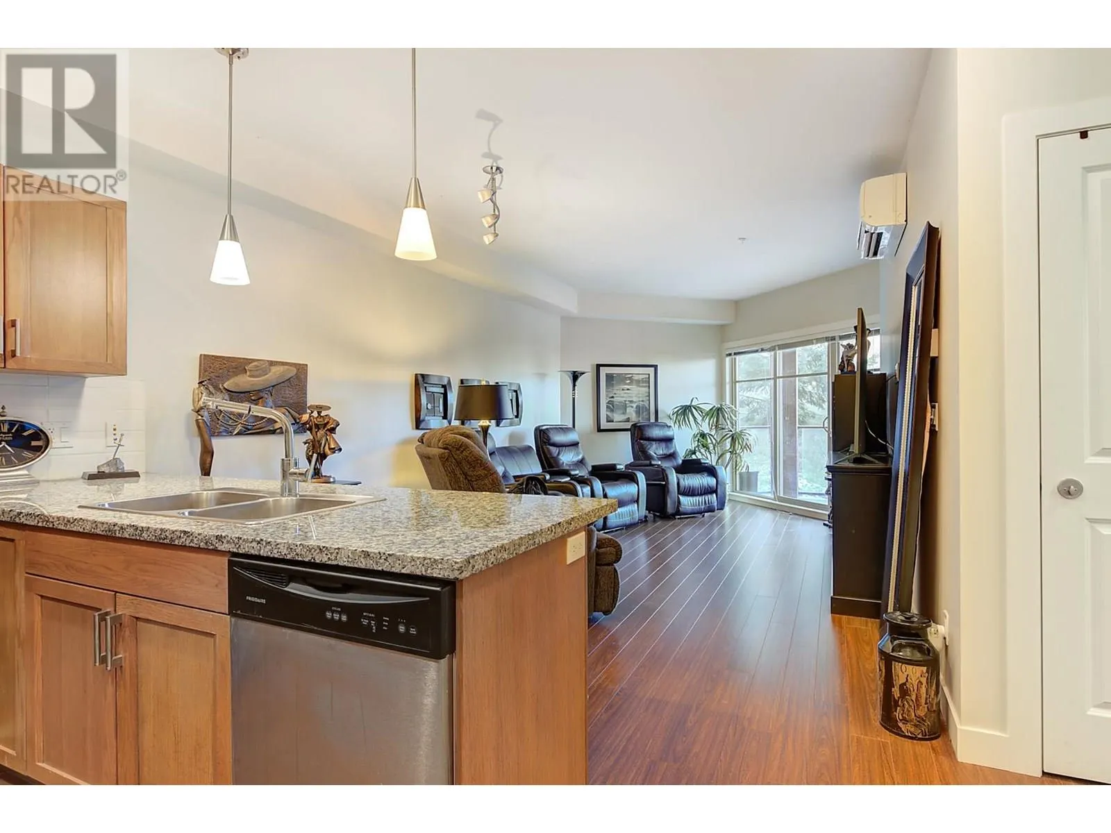 3229 Skyview Lane Unit# 206