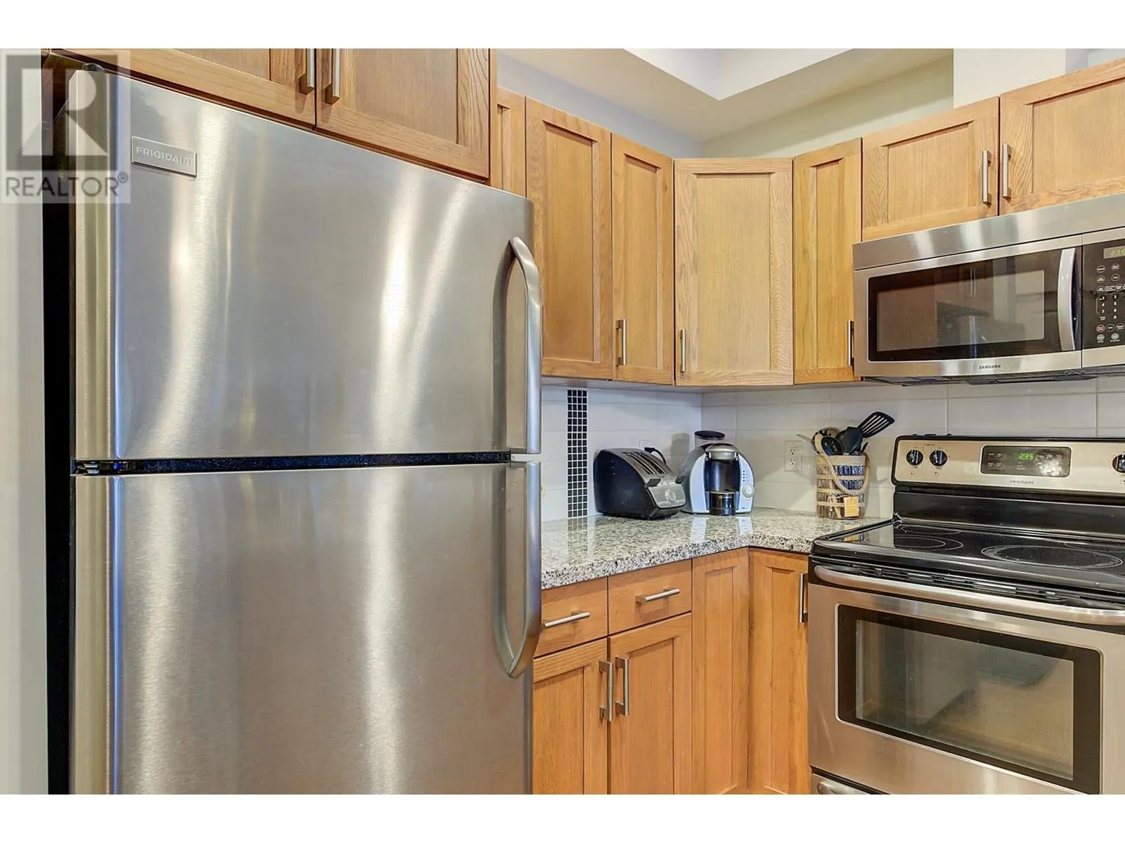 3229 Skyview Lane Unit# 206