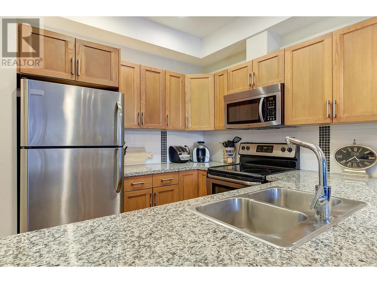 3229 Skyview Lane Unit# 206
