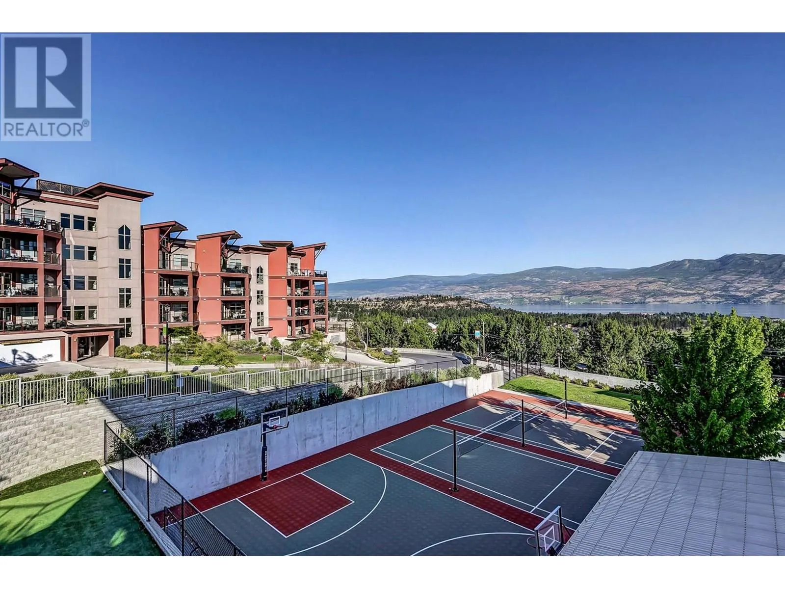 3229 Skyview Lane Unit# 206