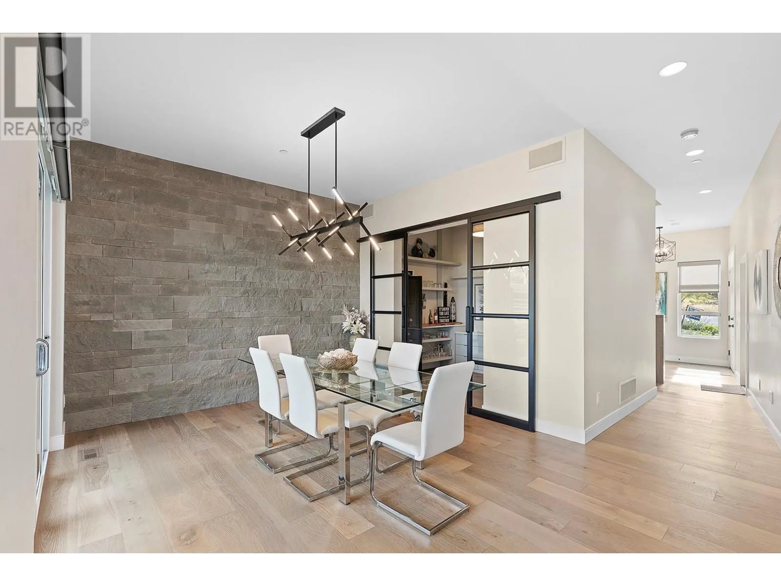 175 Predator Ridge Drive Unit# 3