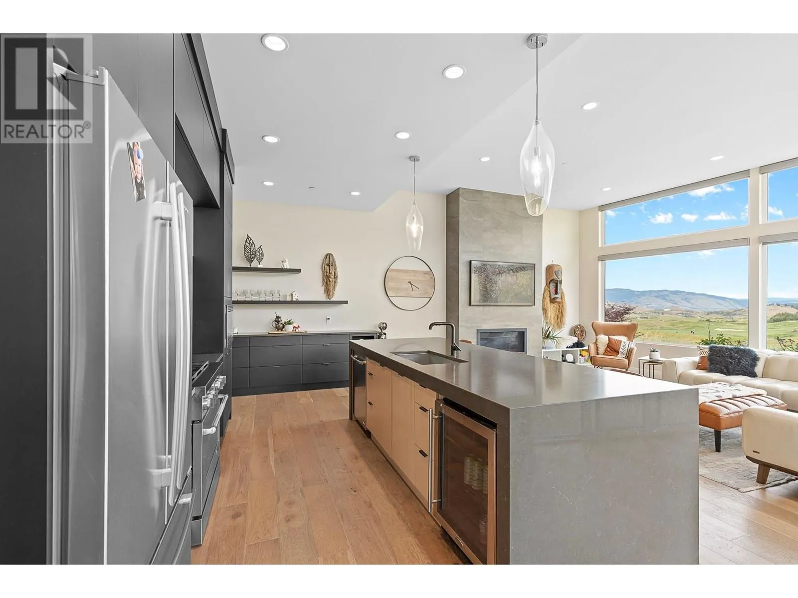 175 Predator Ridge Drive Unit# 3