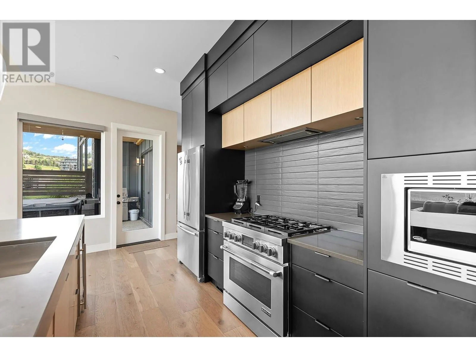175 Predator Ridge Drive Unit# 3