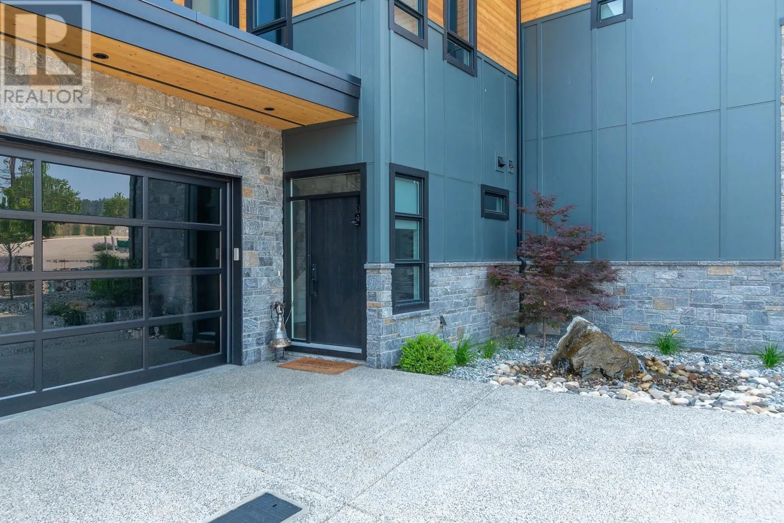 175 Predator Ridge Drive Unit# 3