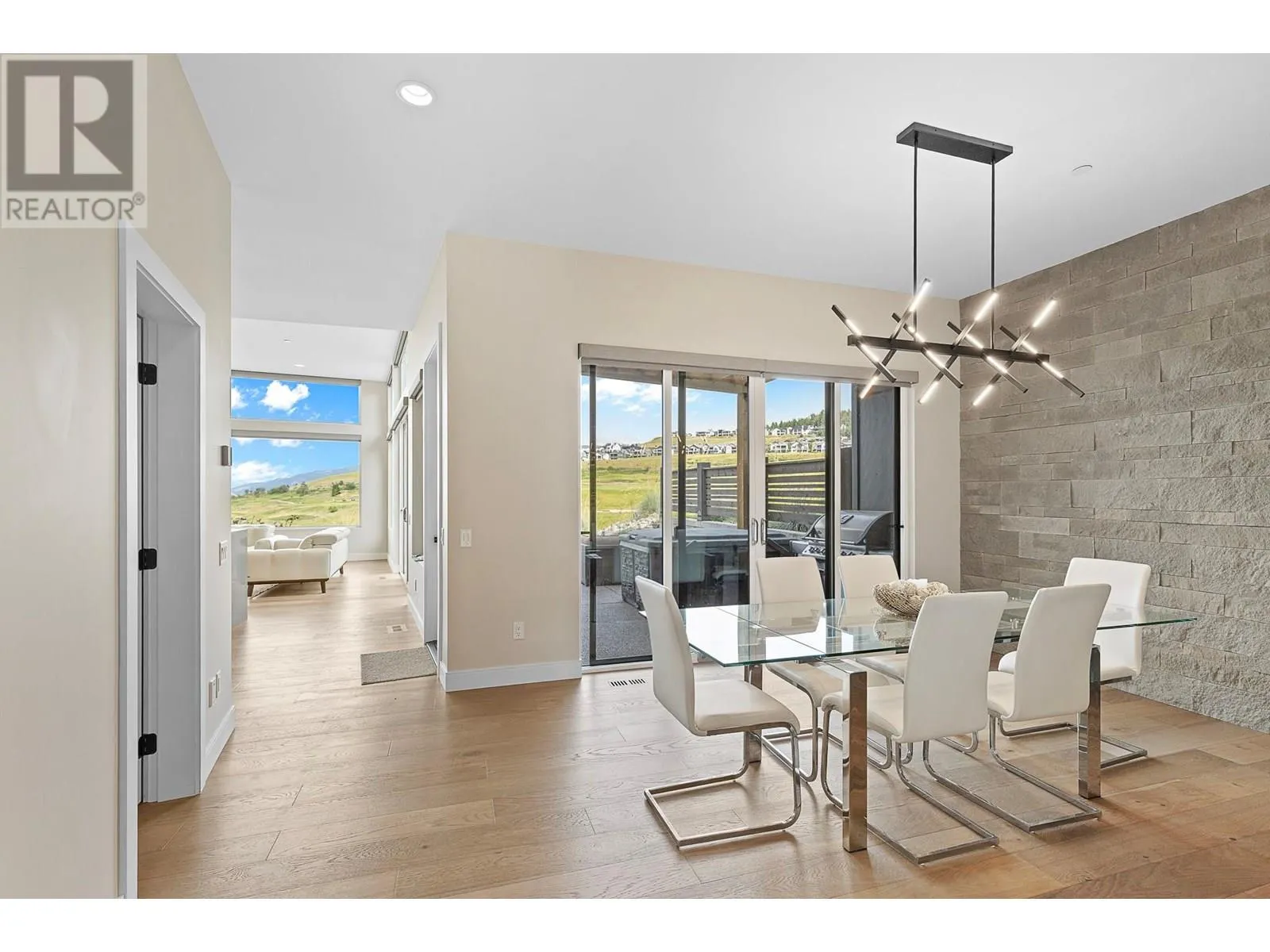 175 Predator Ridge Drive Unit# 3