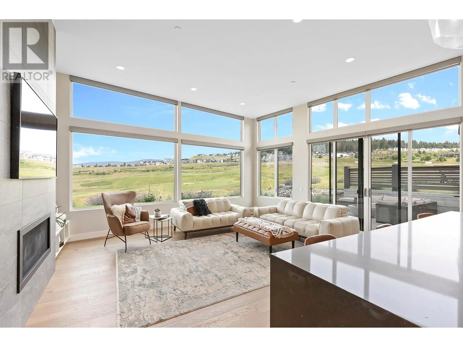 175 Predator Ridge Drive Unit# 3