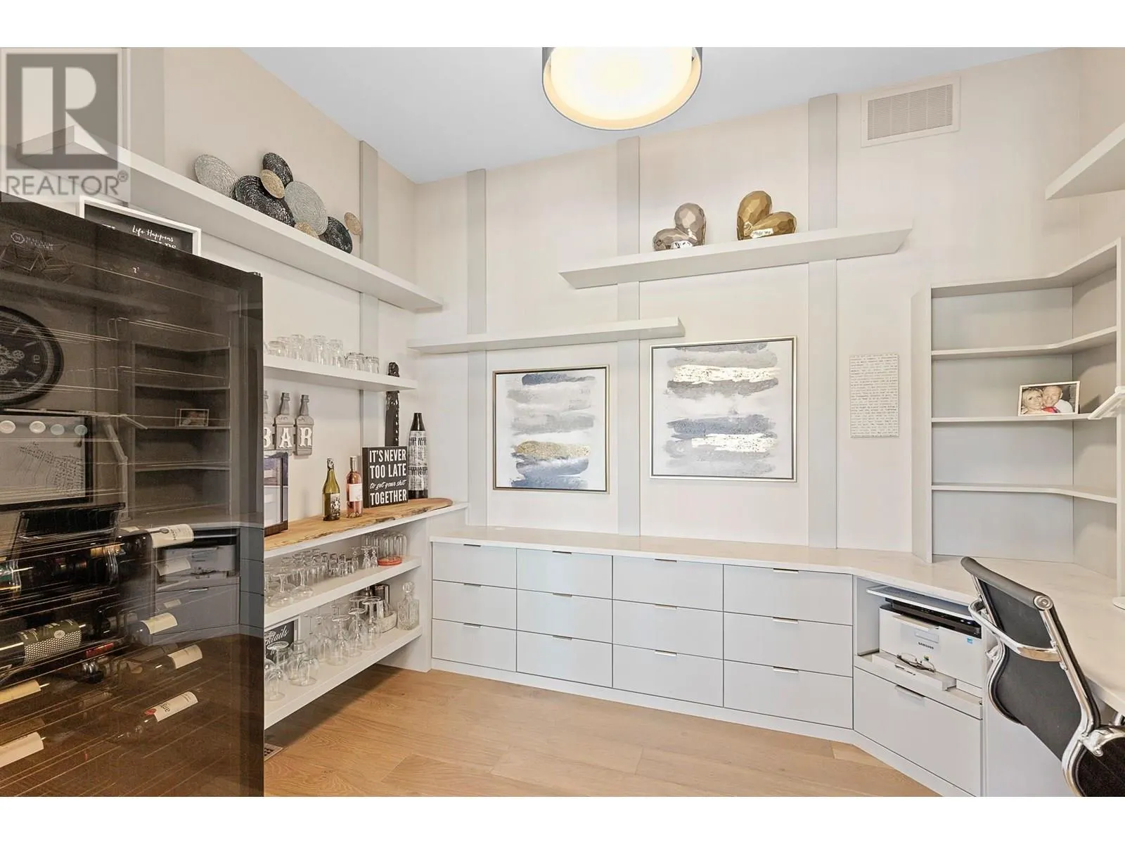 175 Predator Ridge Drive Unit# 3