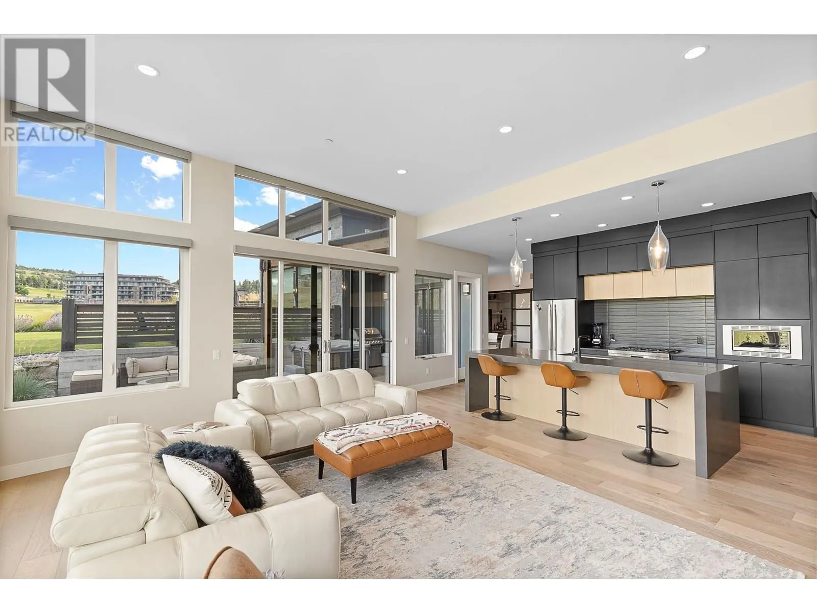175 Predator Ridge Drive Unit# 3