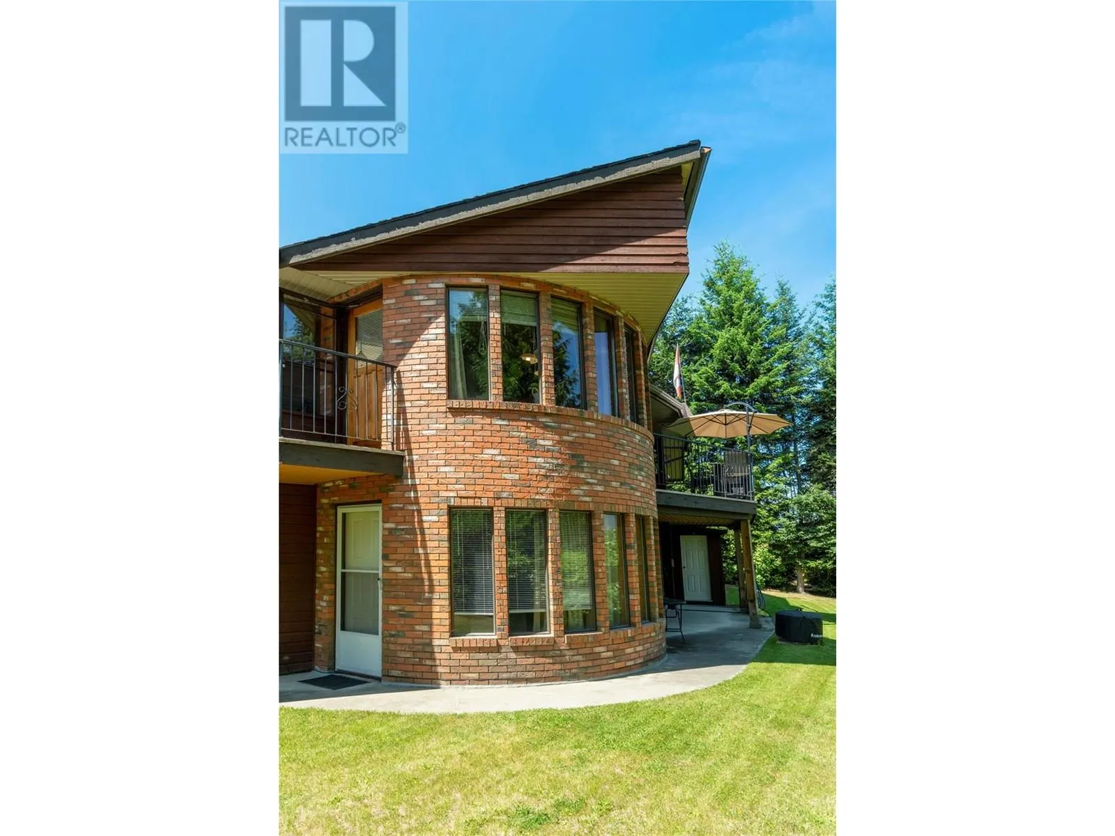 2631 Grandview Place