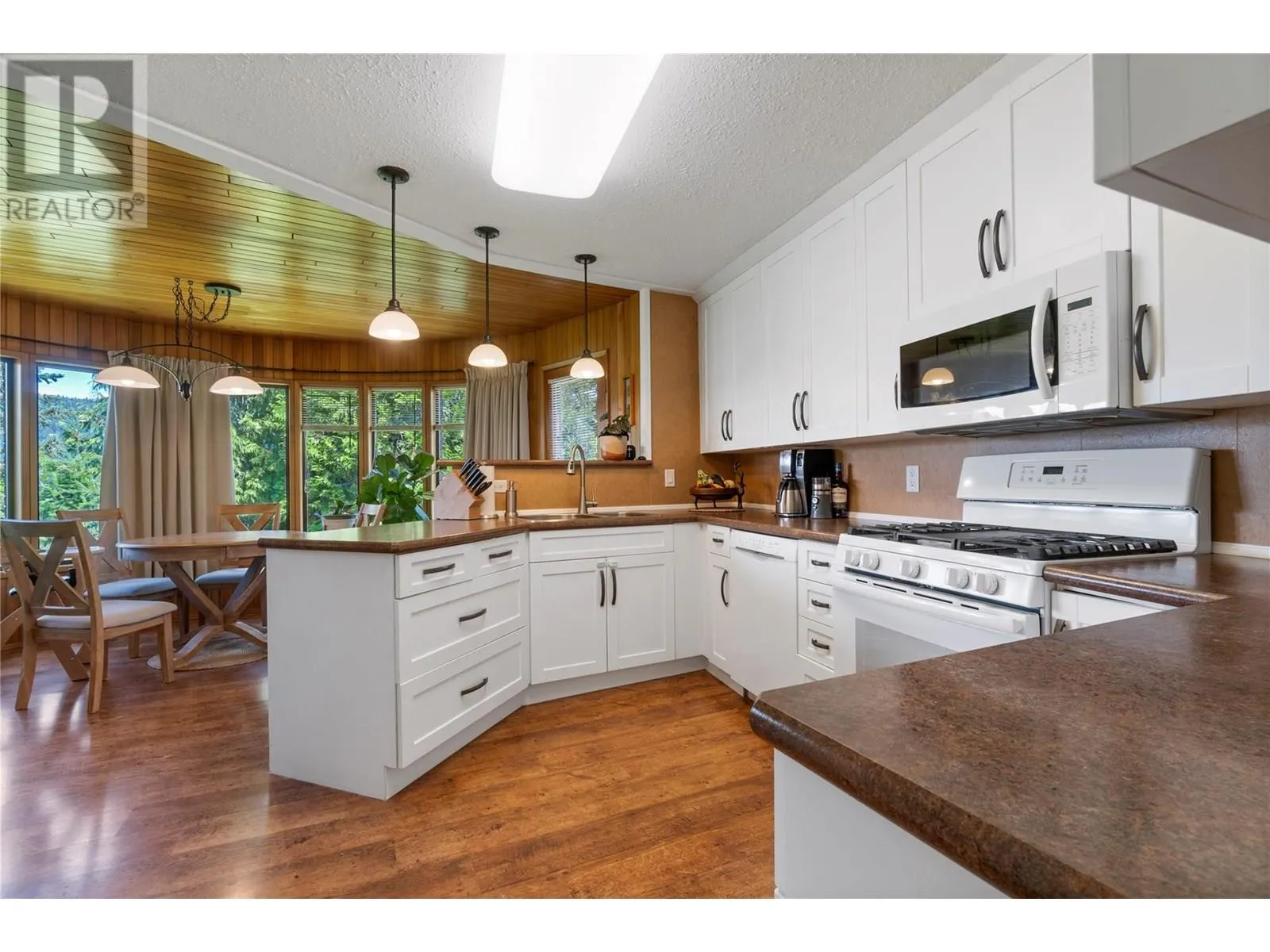 2631 Grandview Place