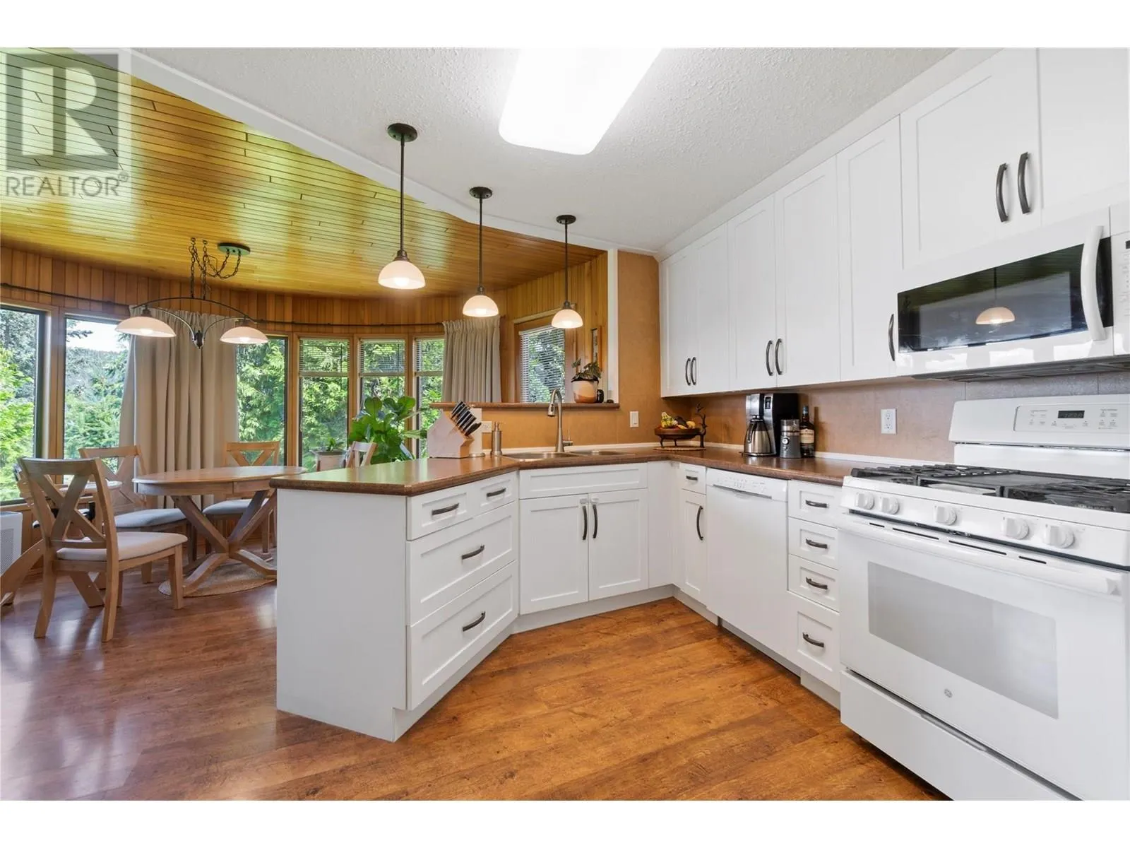 2631 Grandview Place