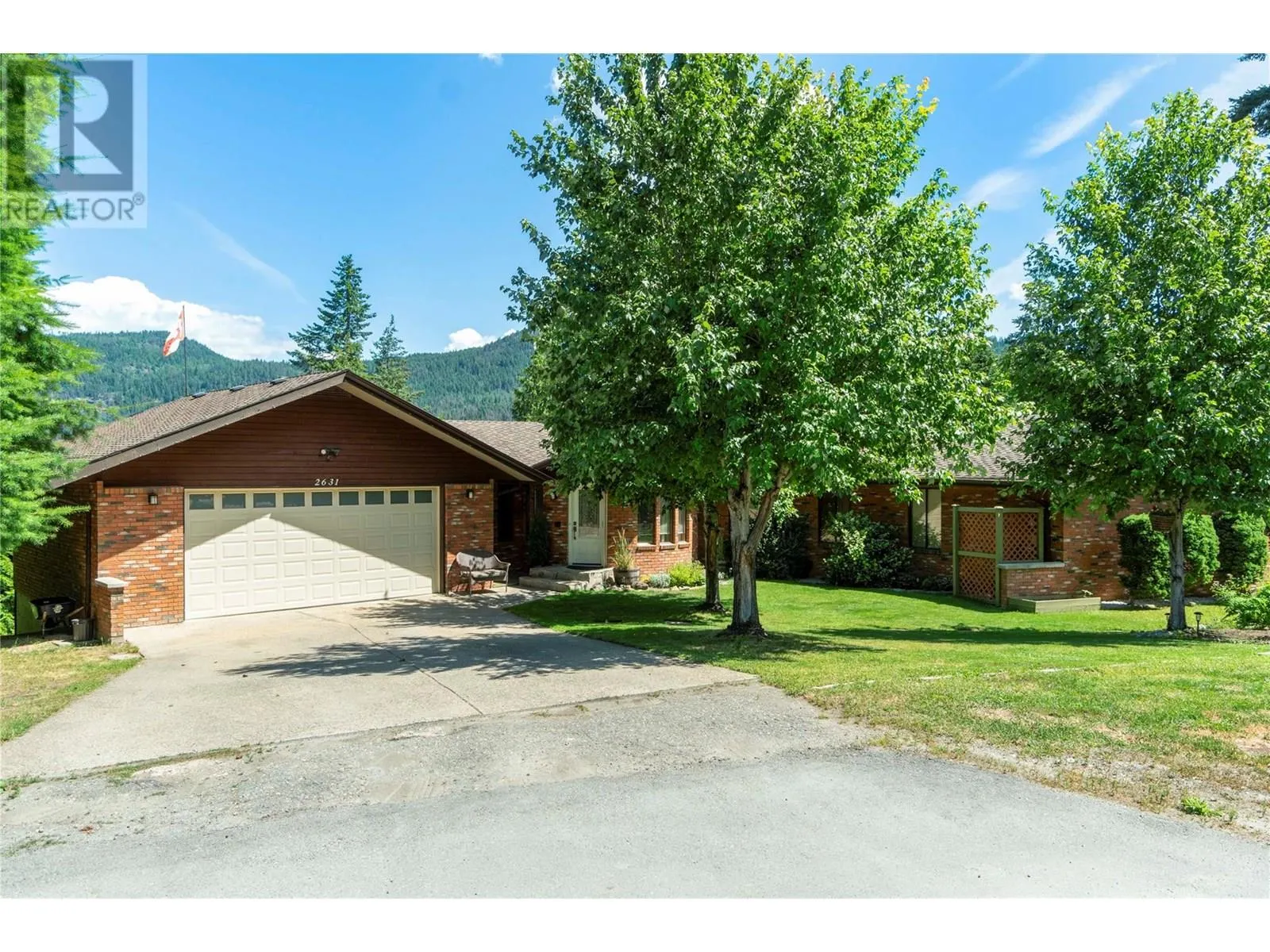 2631 Grandview Place