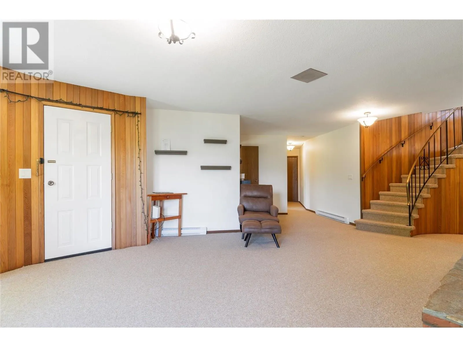 2631 Grandview Place