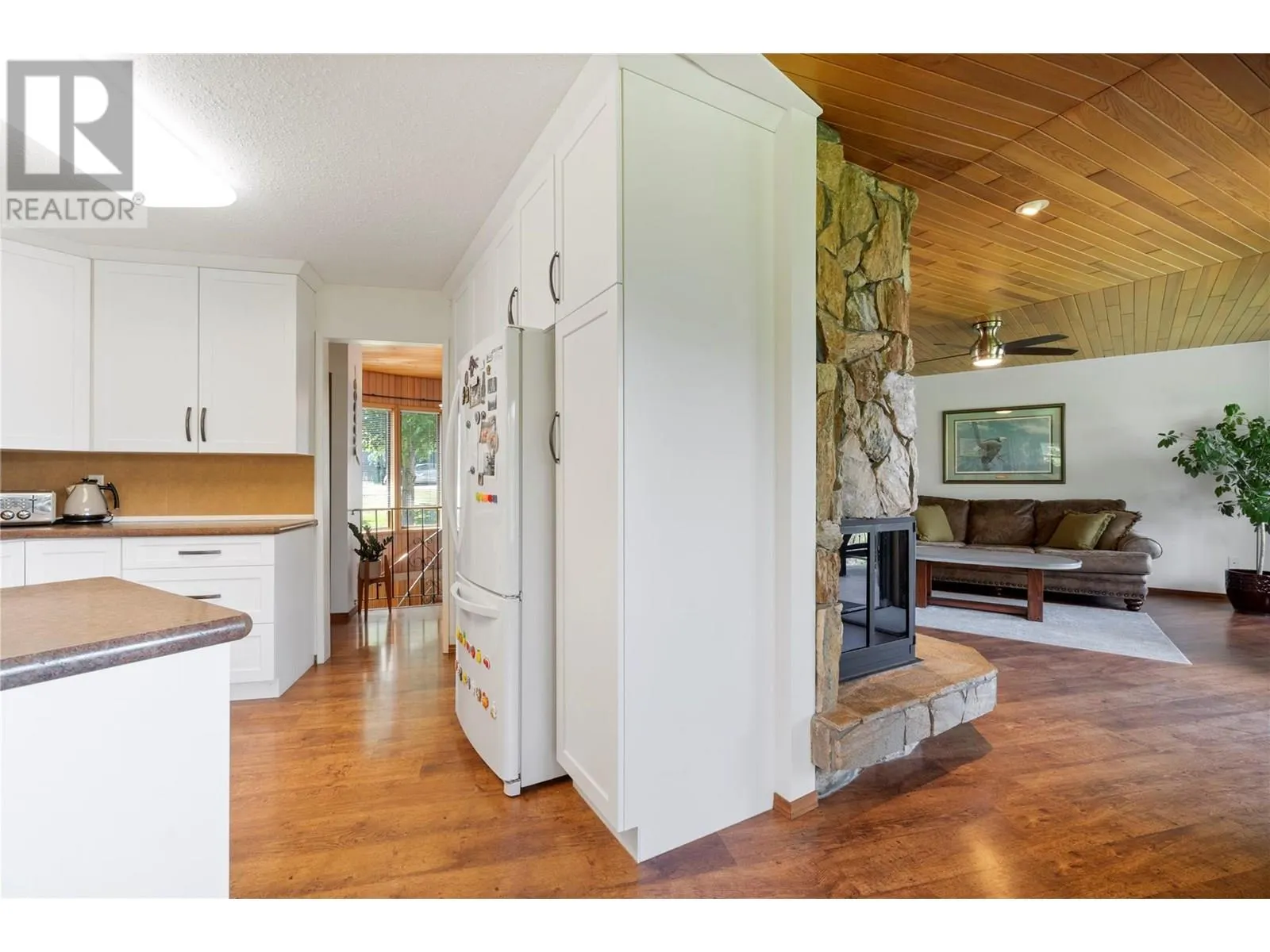2631 Grandview Place