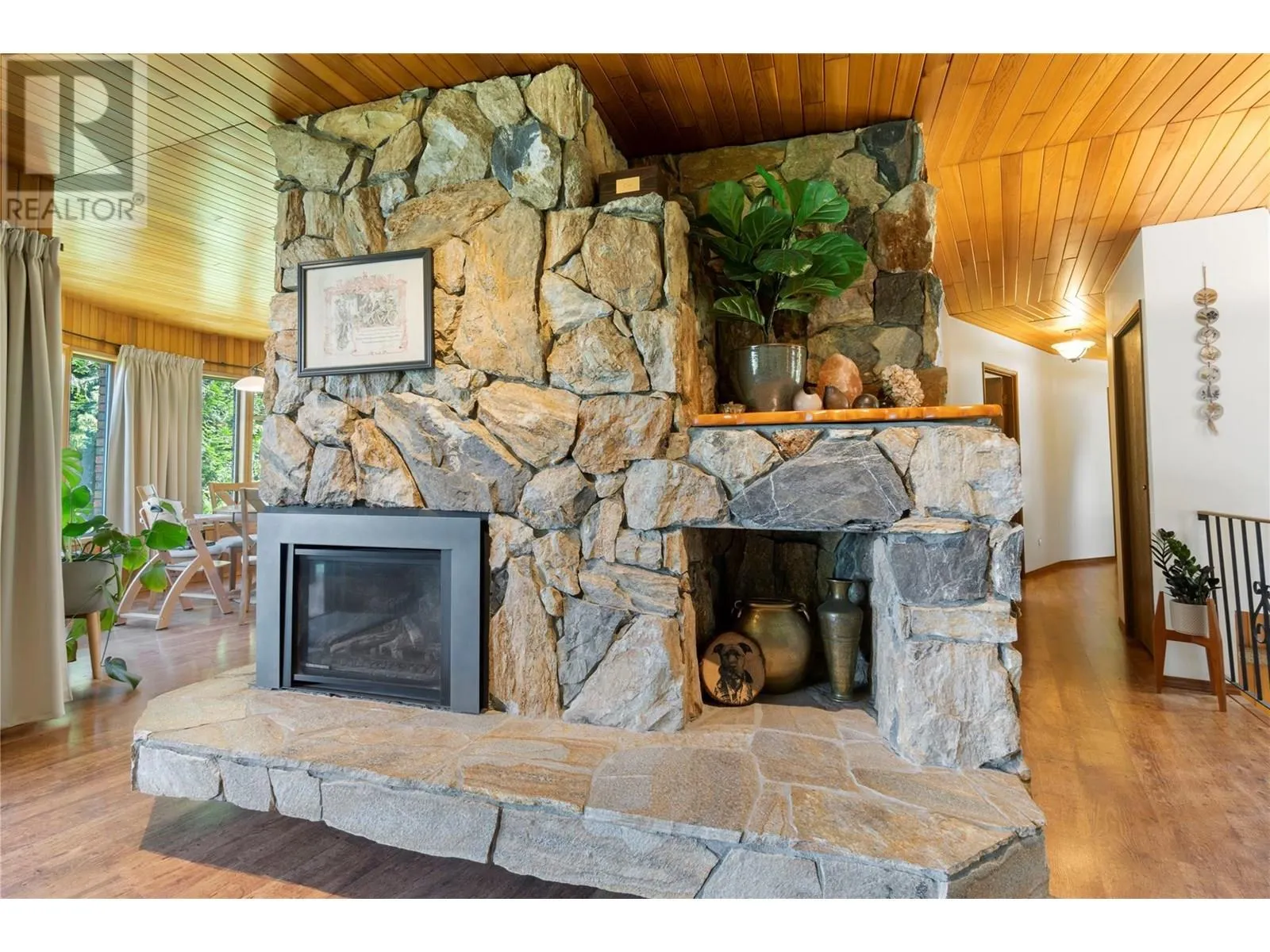 2631 Grandview Place