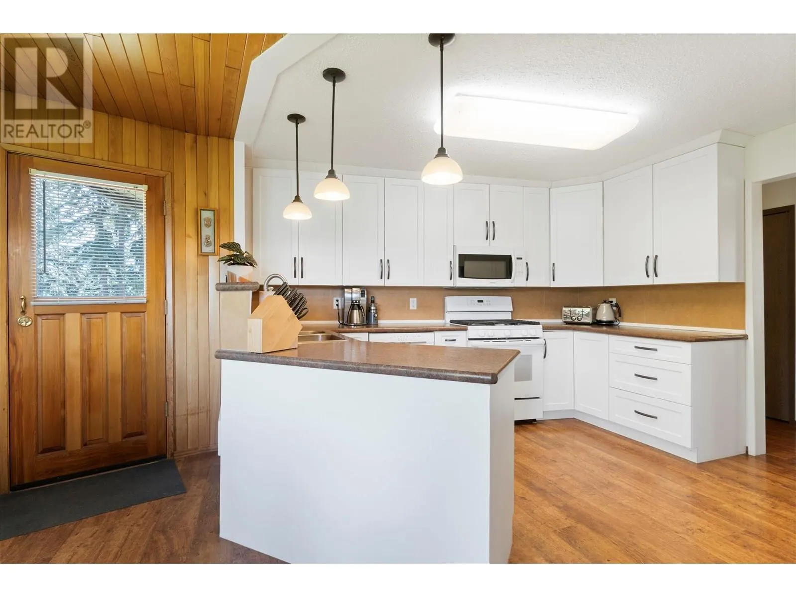 2631 Grandview Place