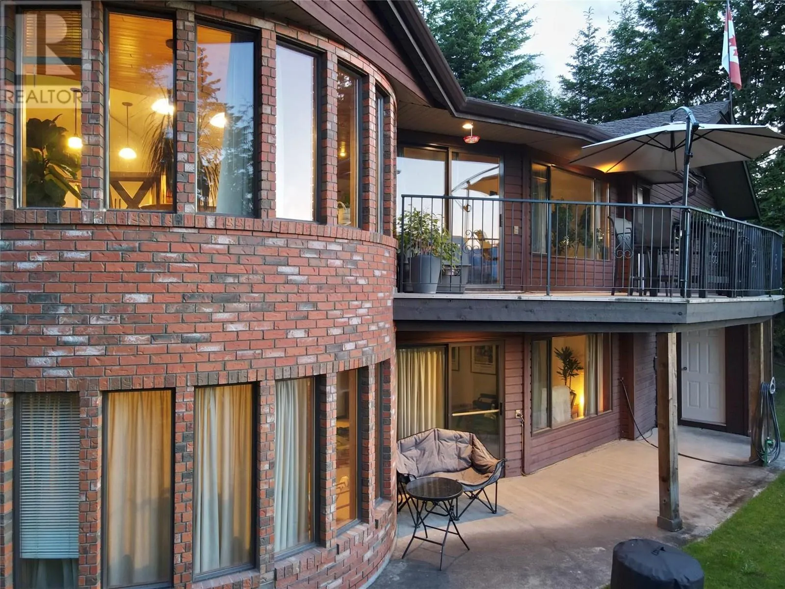 2631 Grandview Place