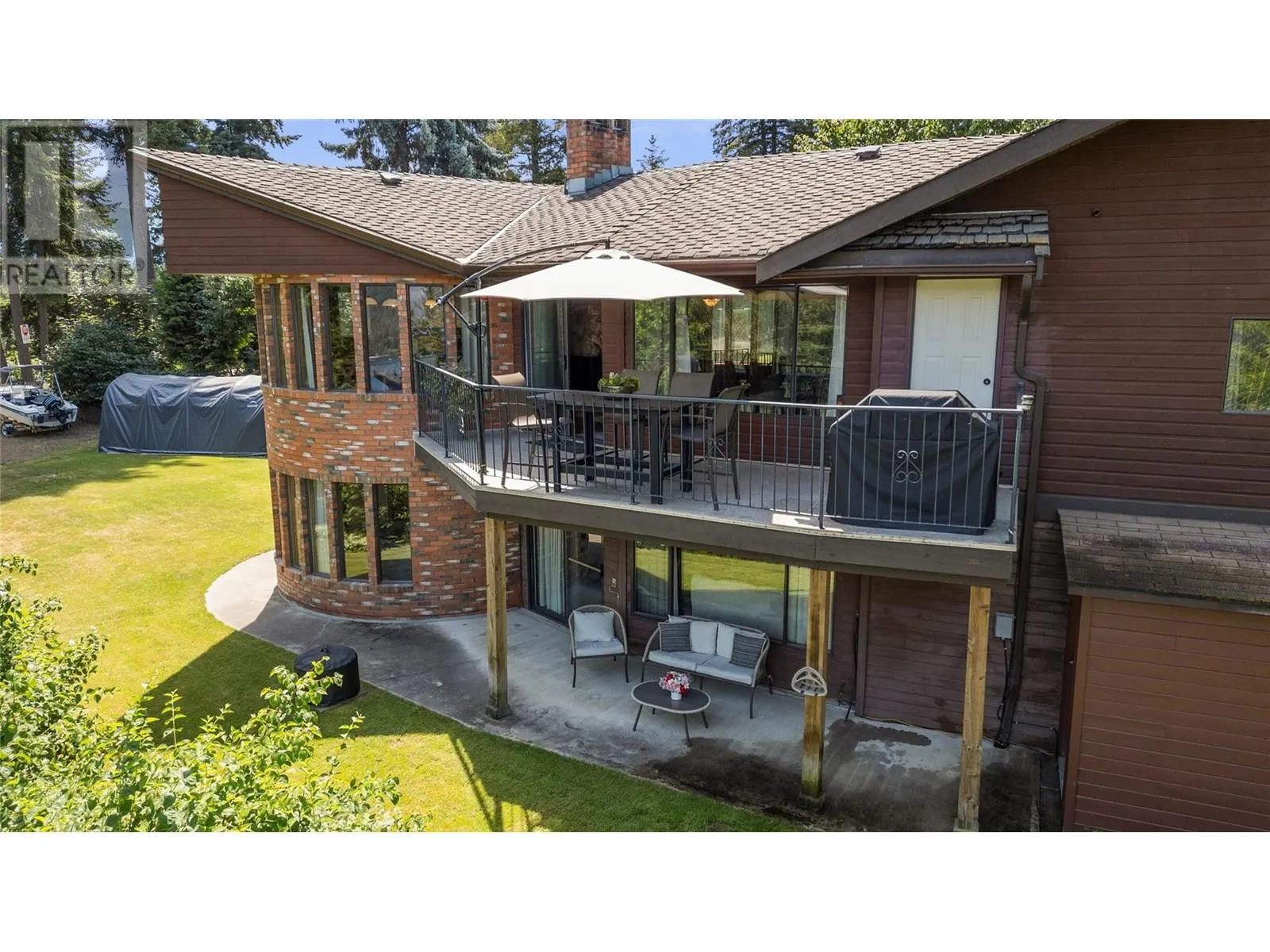 2631 Grandview Place