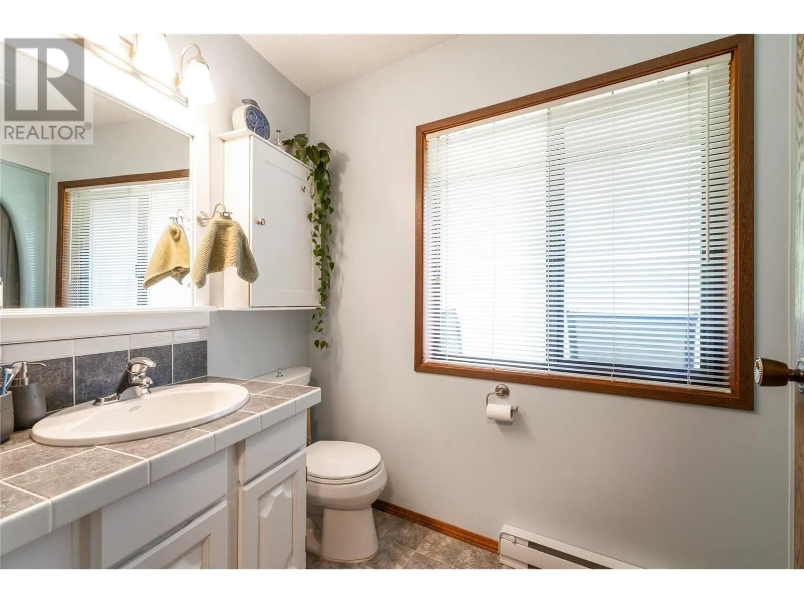 2631 Grandview Place