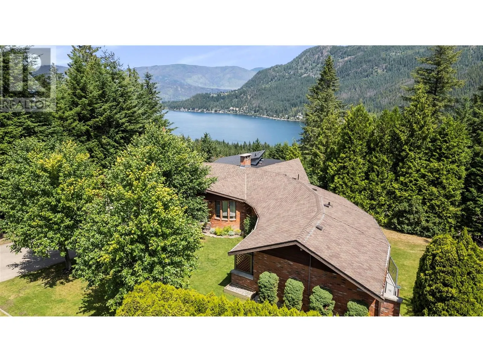 2631 Grandview Place