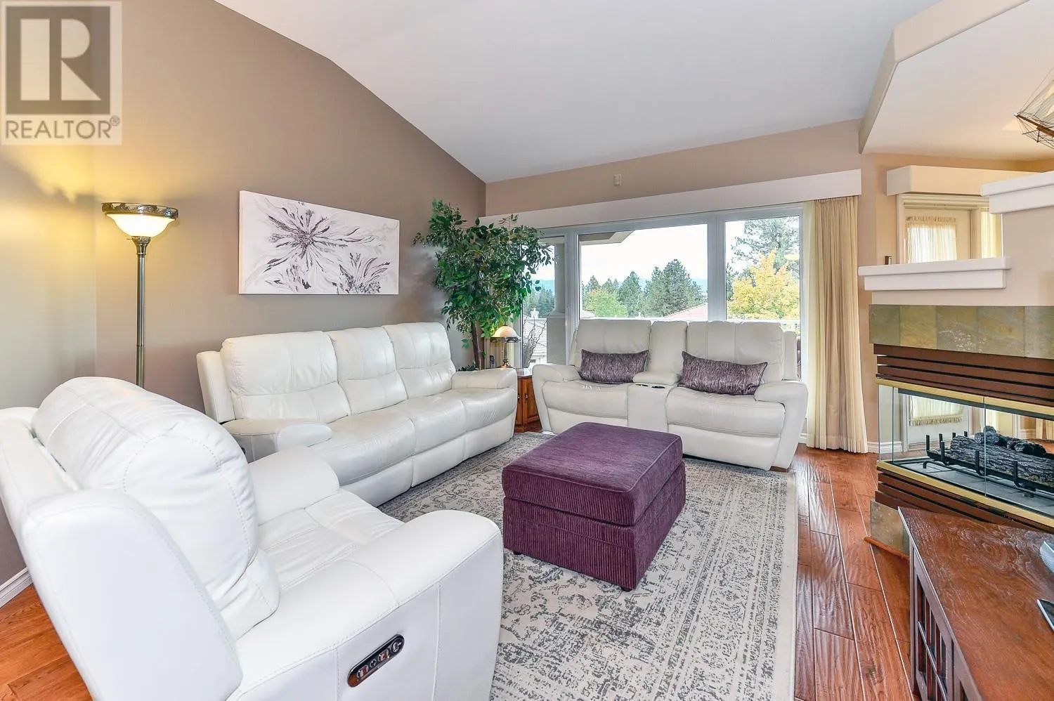 4400 Gallaghers Drive E Unit# 14
