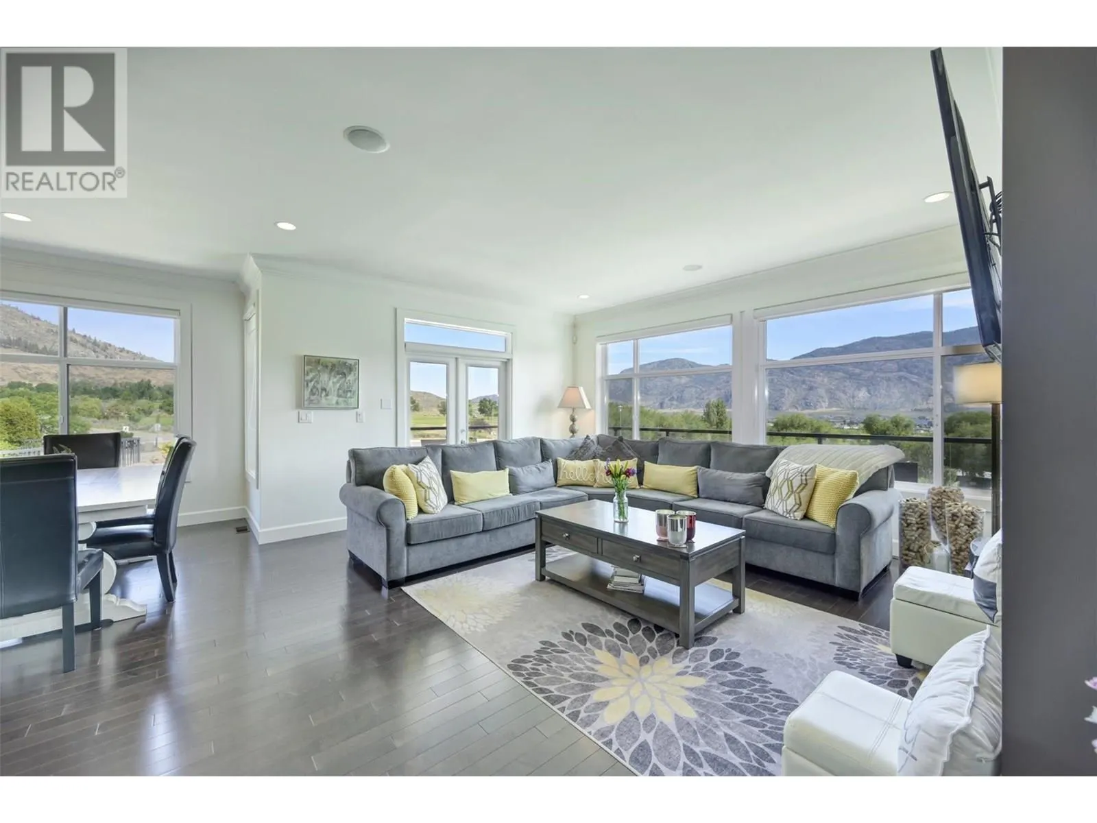 4215 PEBBLE BEACH Drive