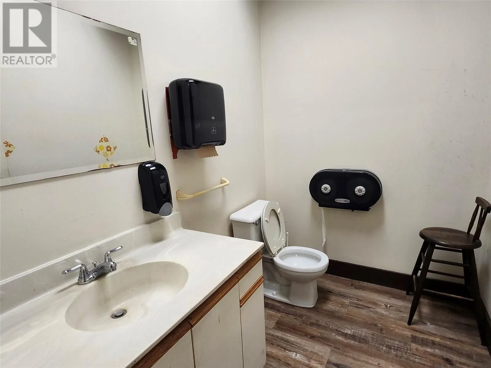 437 Glenmore Road Unit# 107