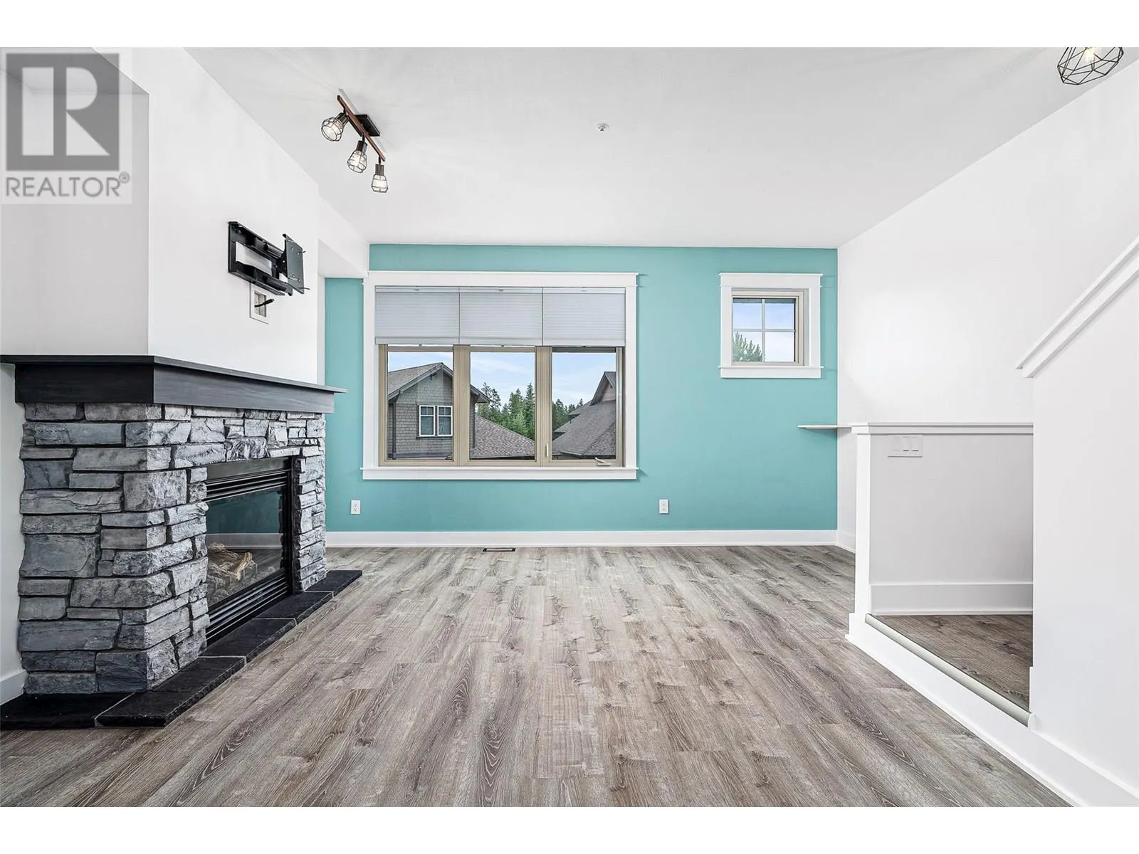 333 Longspoon Drive Unit# 37