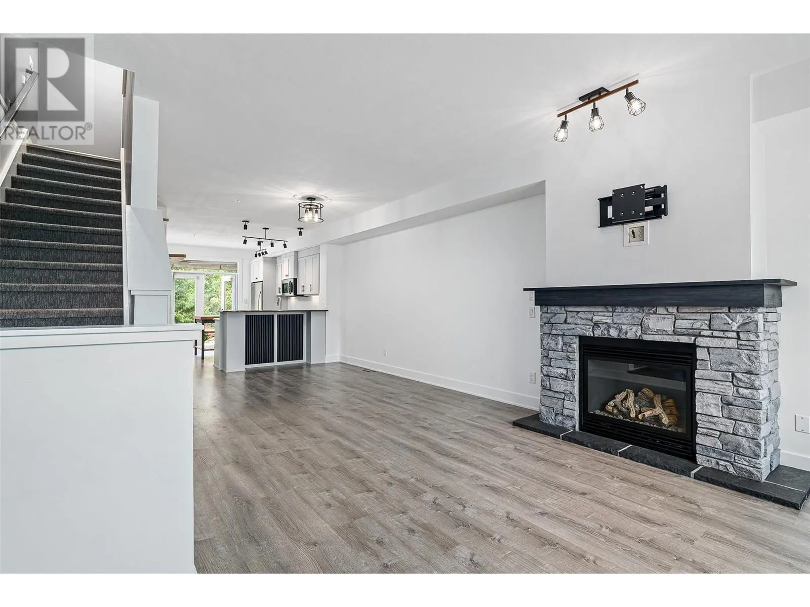 333 Longspoon Drive Unit# 37