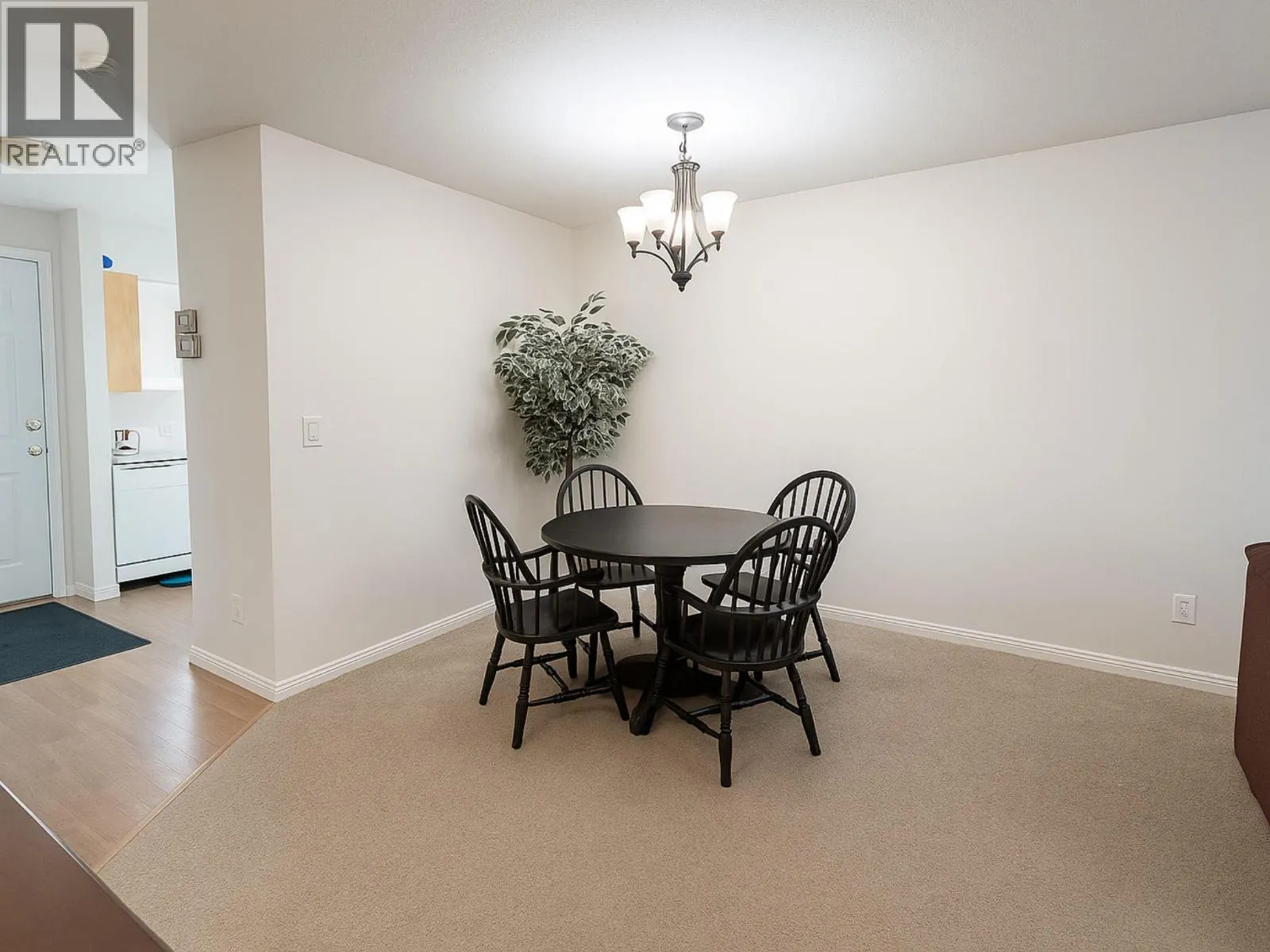 831 2ND Street SE Unit# 103