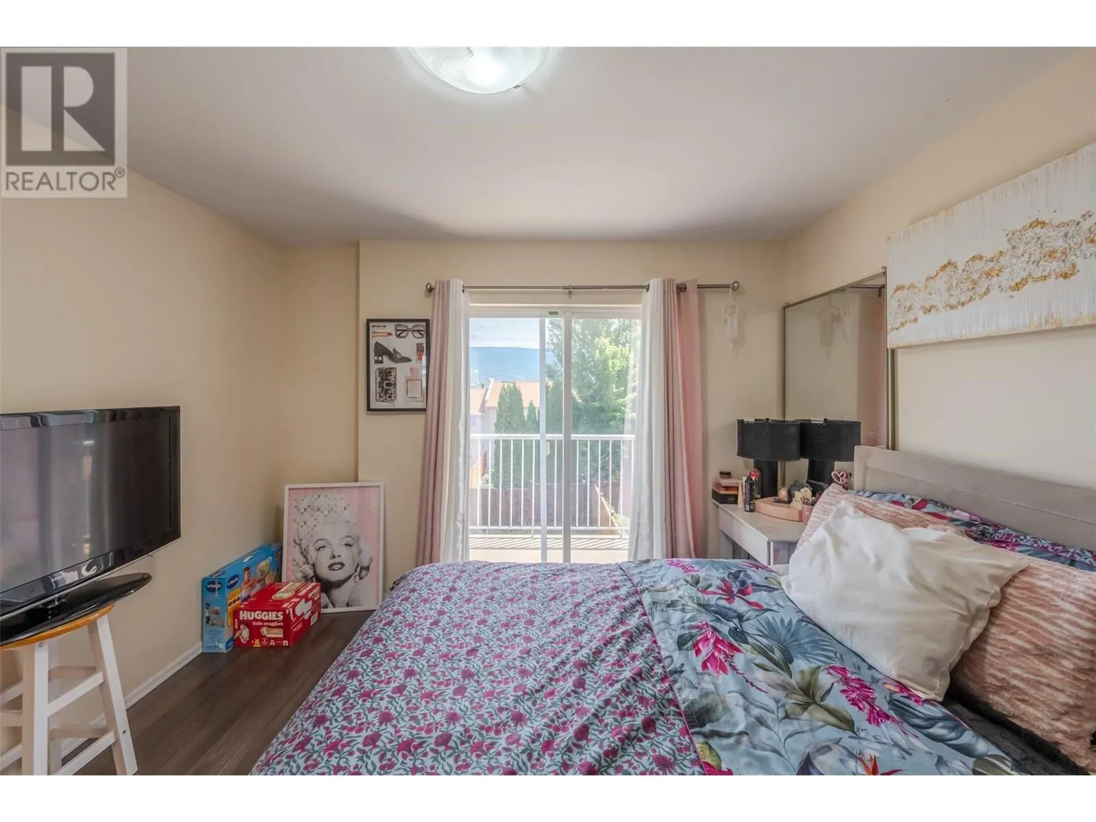 7915 HESPELER Road Unit# 105