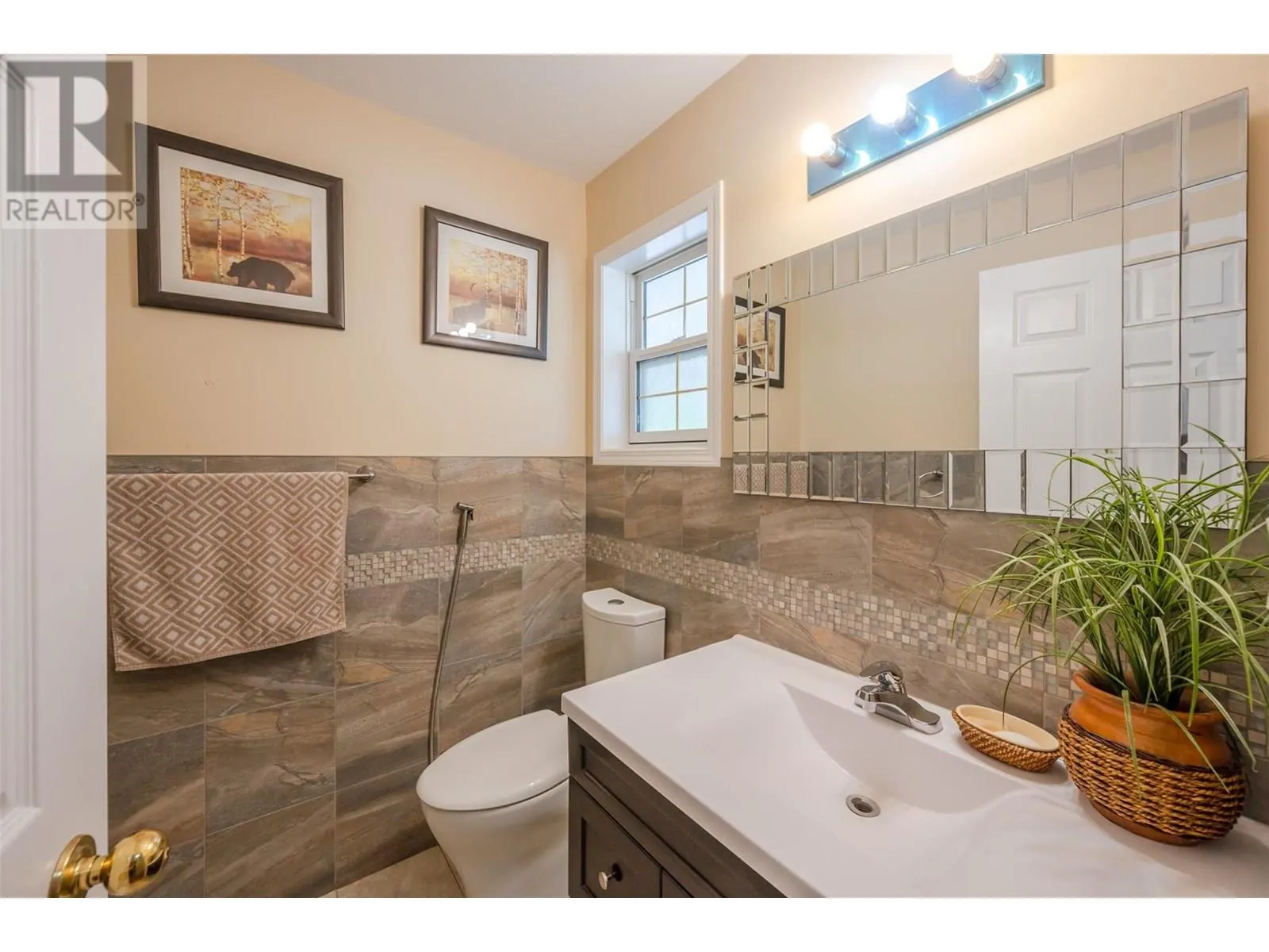 7915 HESPELER Road Unit# 105