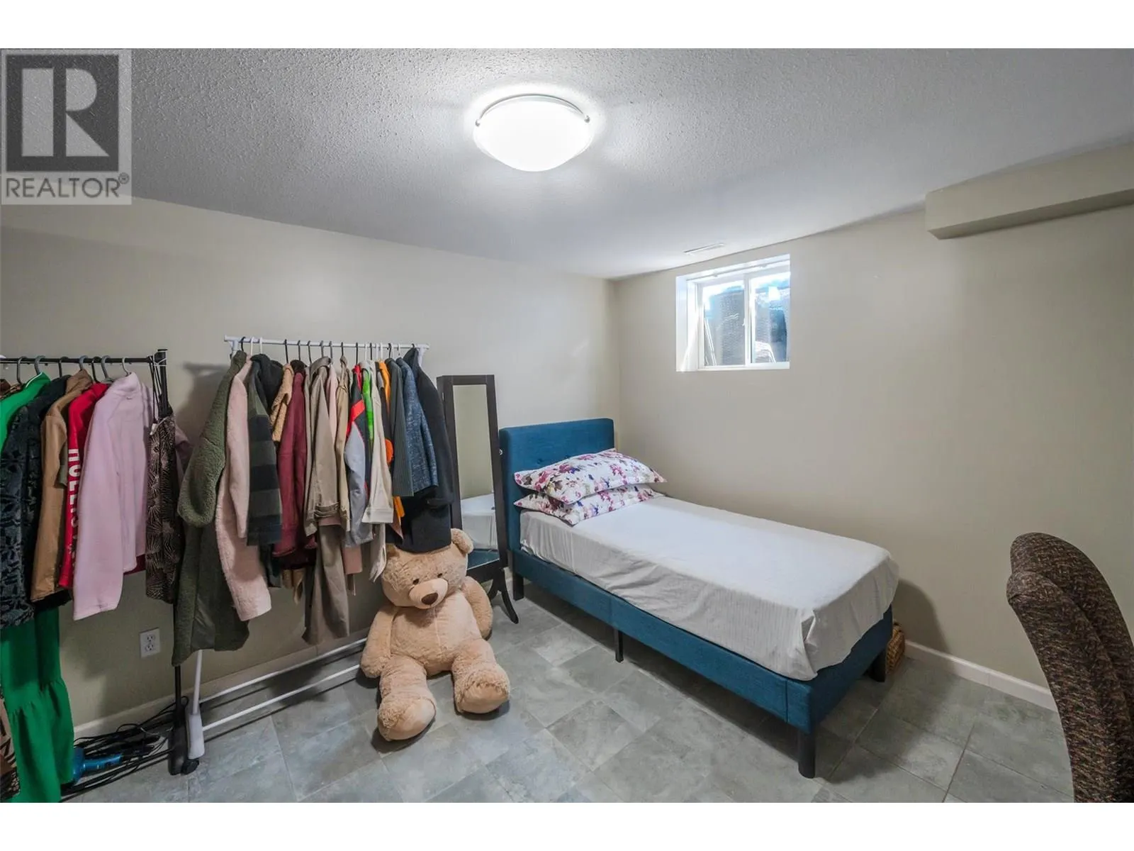 7915 HESPELER Road Unit# 105