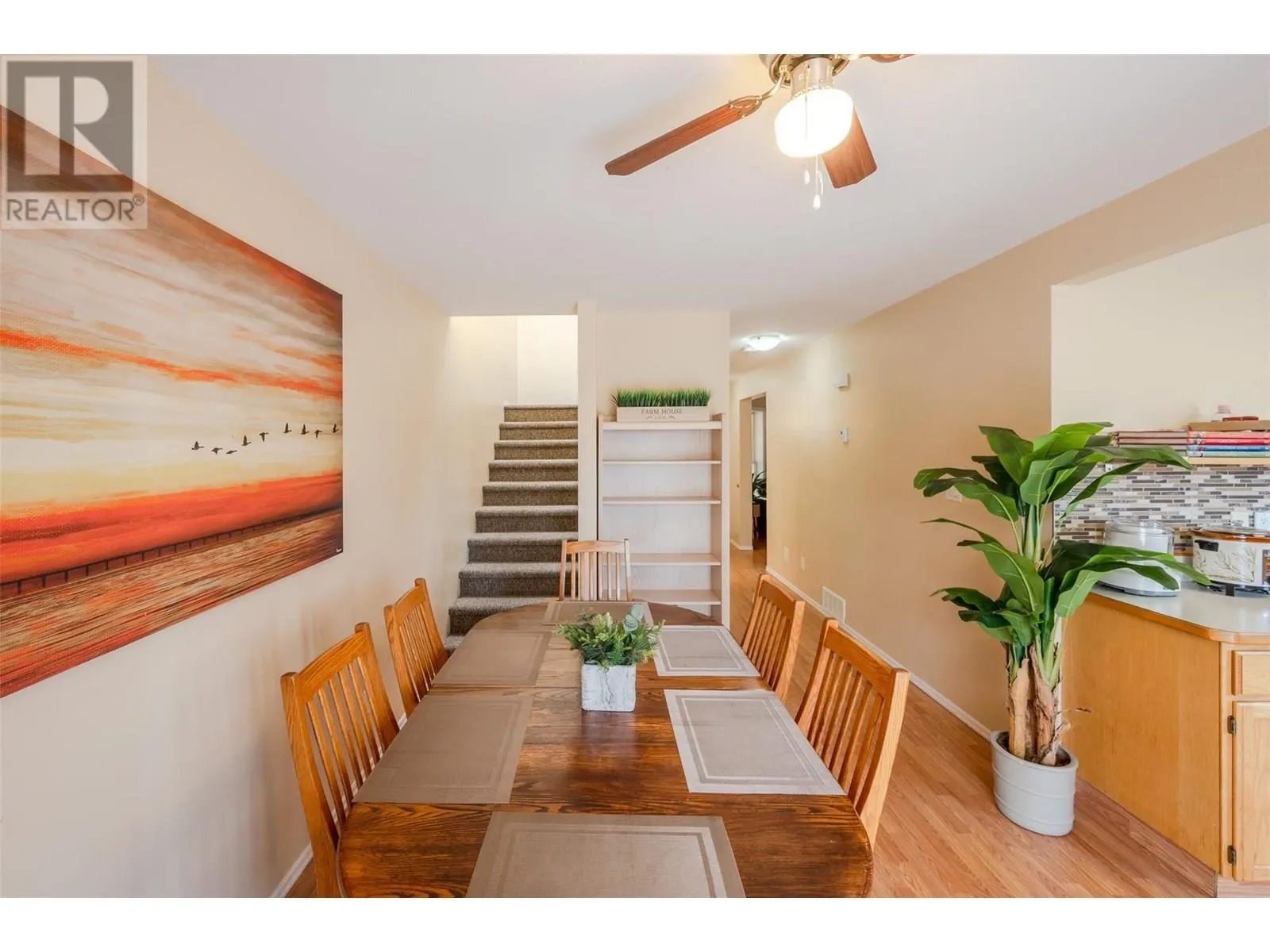 7915 HESPELER Road Unit# 105