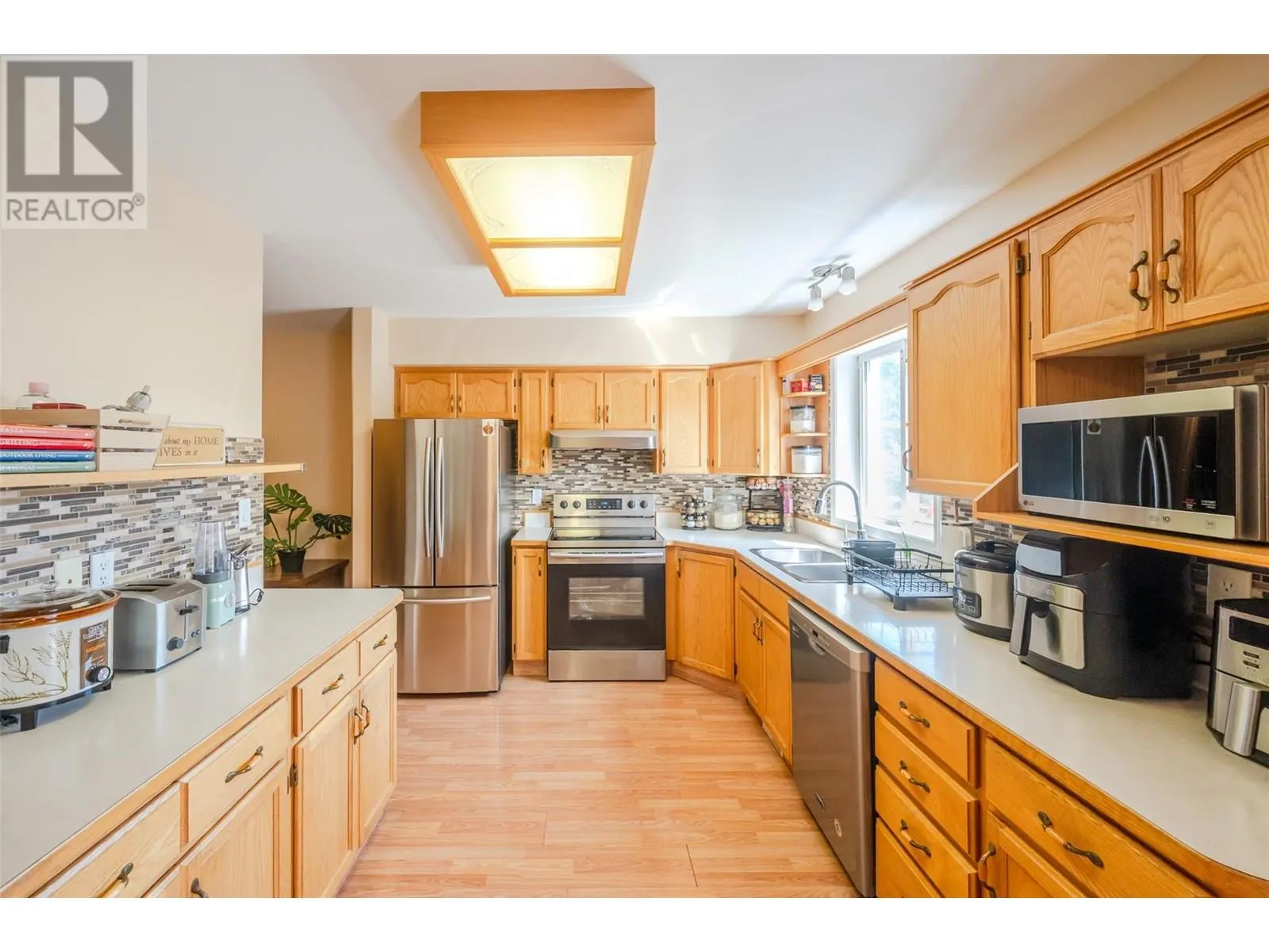 7915 HESPELER Road Unit# 105