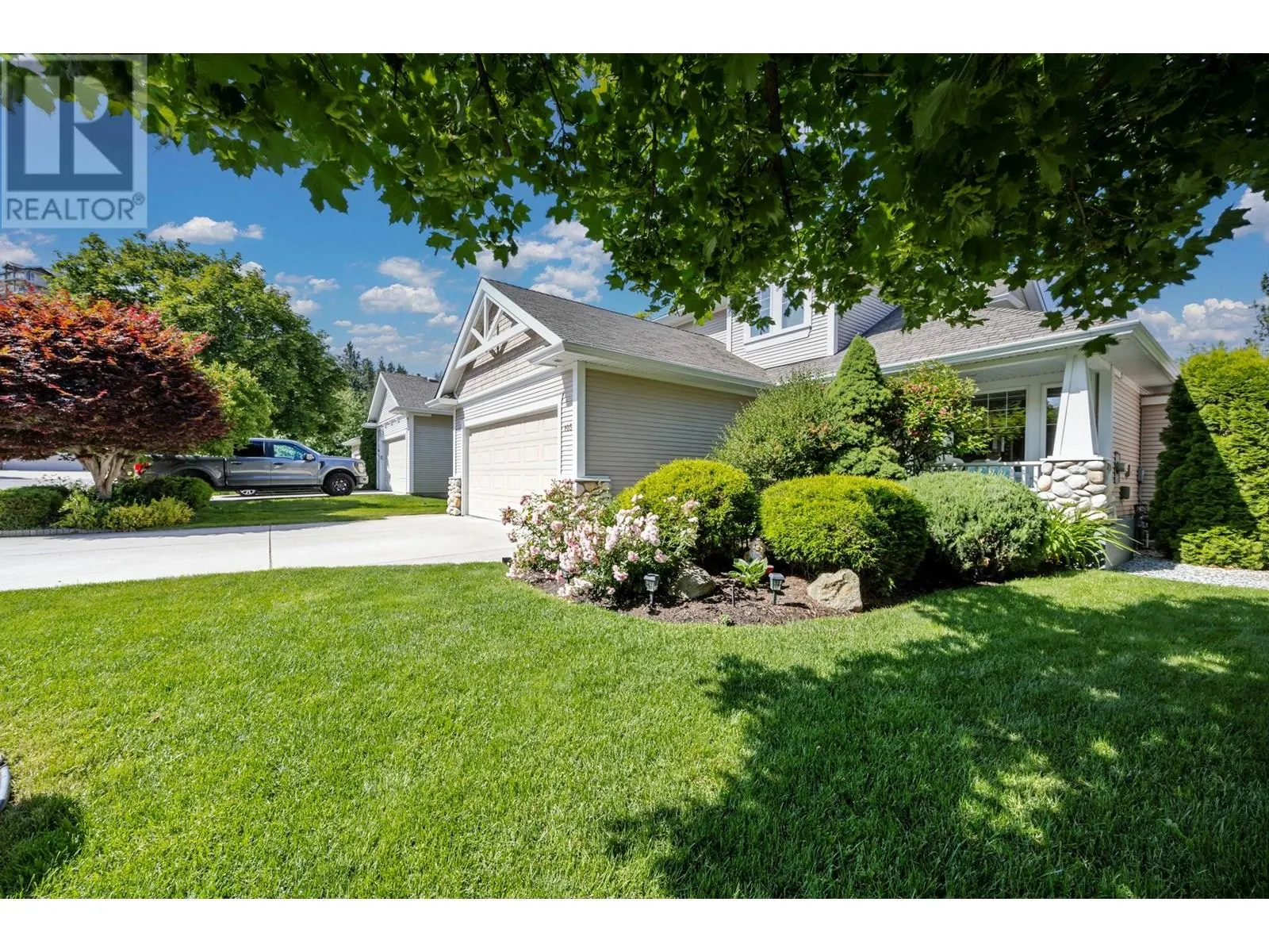 2220 Shannon Ridge Drive Unit# 105