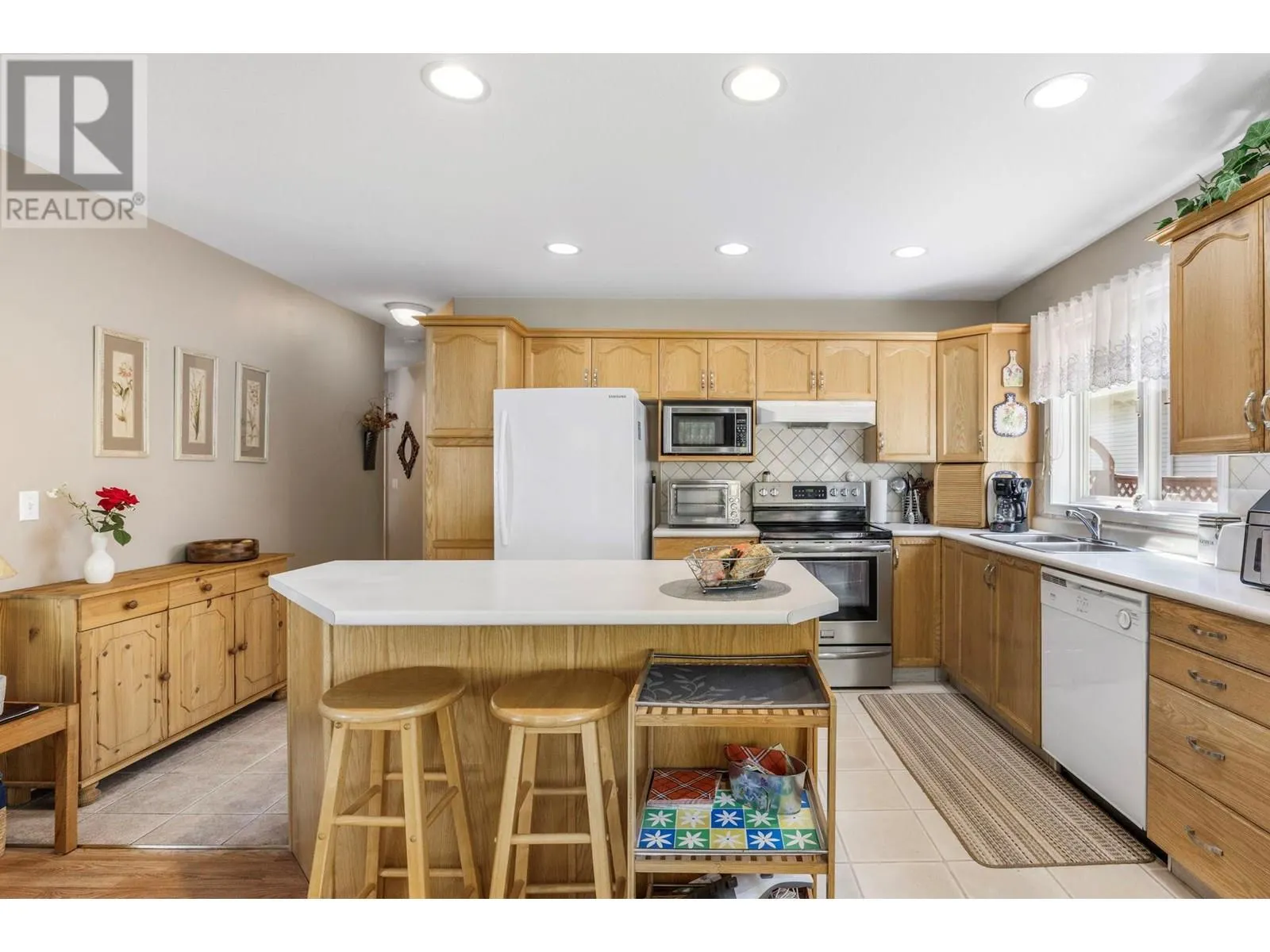 2220 Shannon Ridge Drive Unit# 105