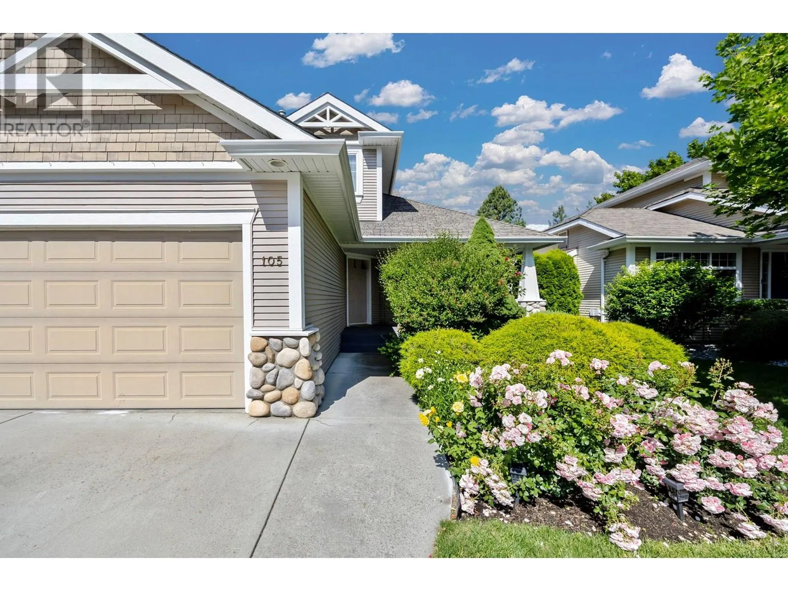 2220 Shannon Ridge Drive Unit# 105