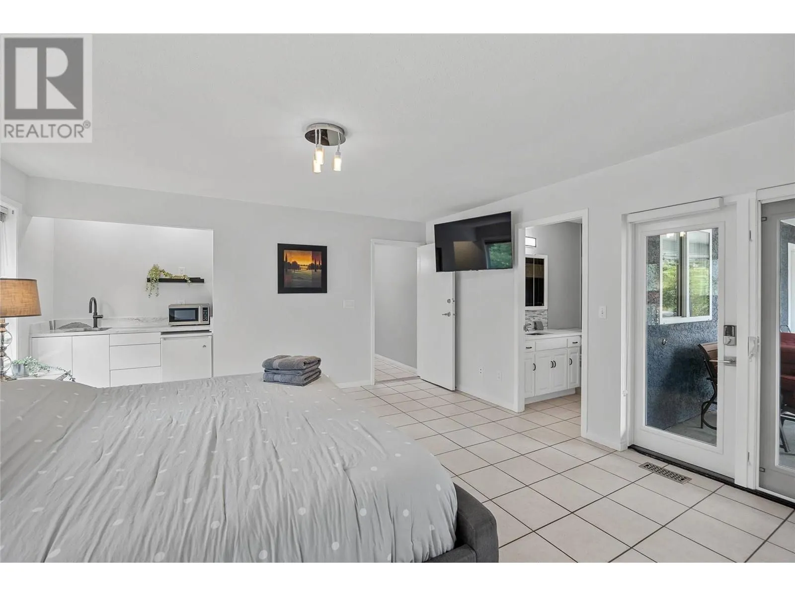 11591 Turtle Bay Court