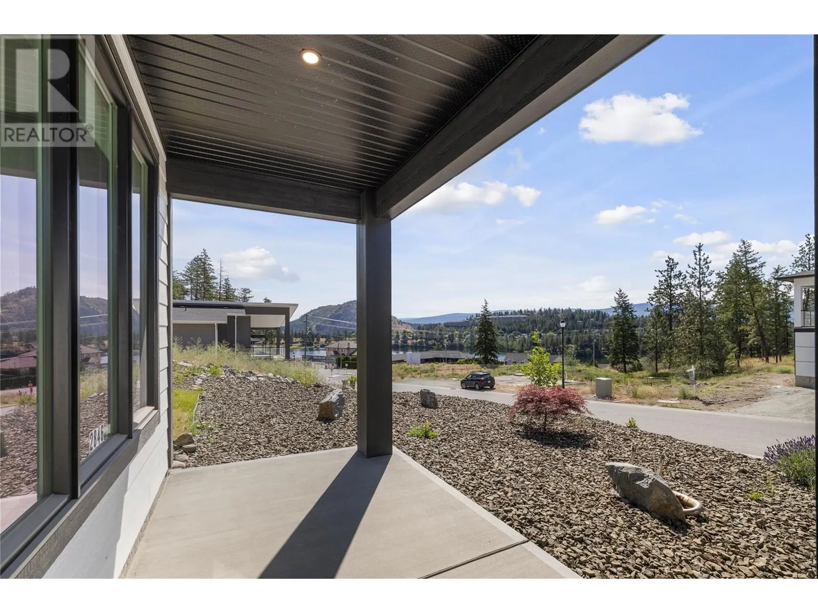 2846 Canyon Crest Drive