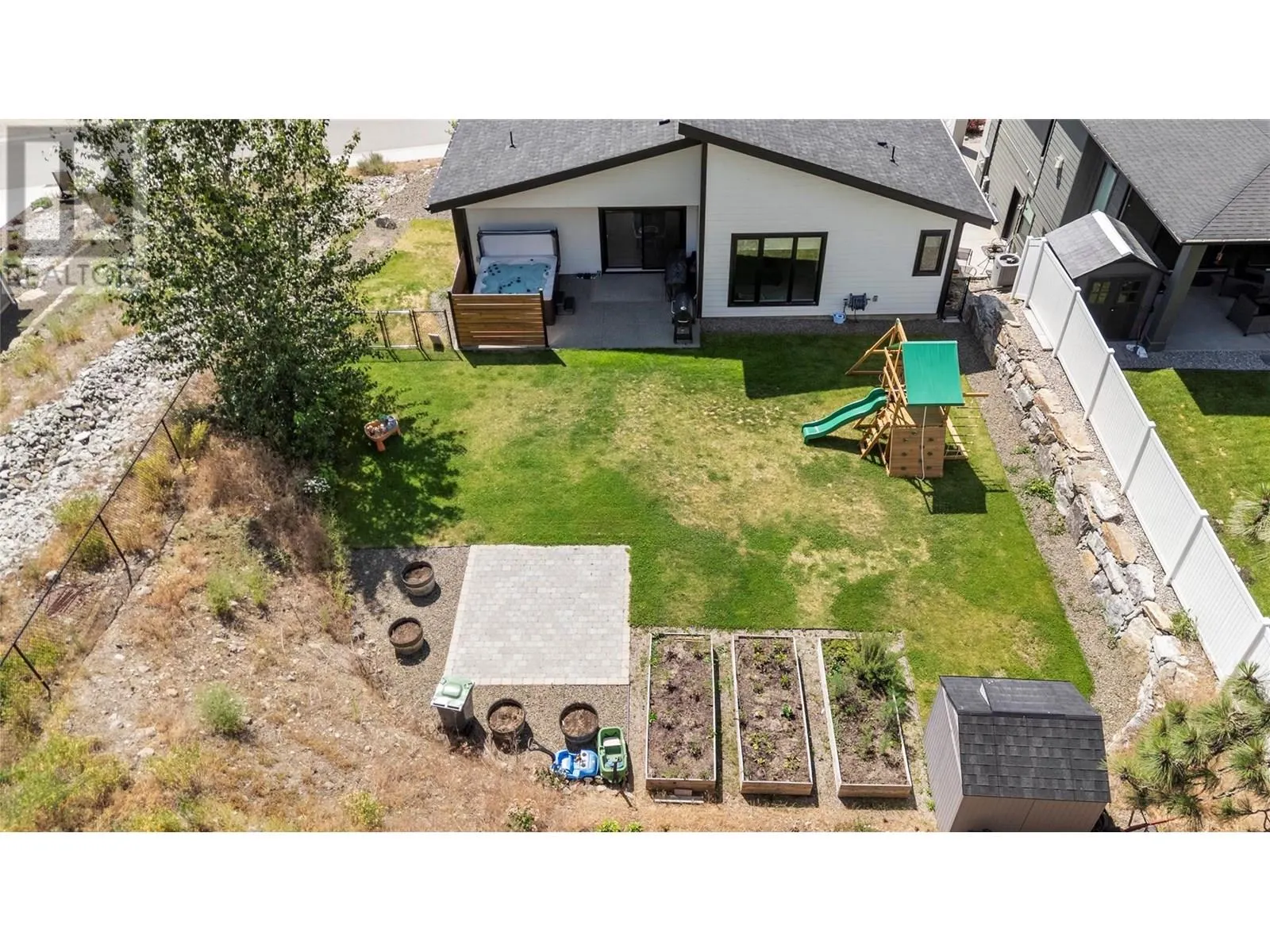 2846 Canyon Crest Drive